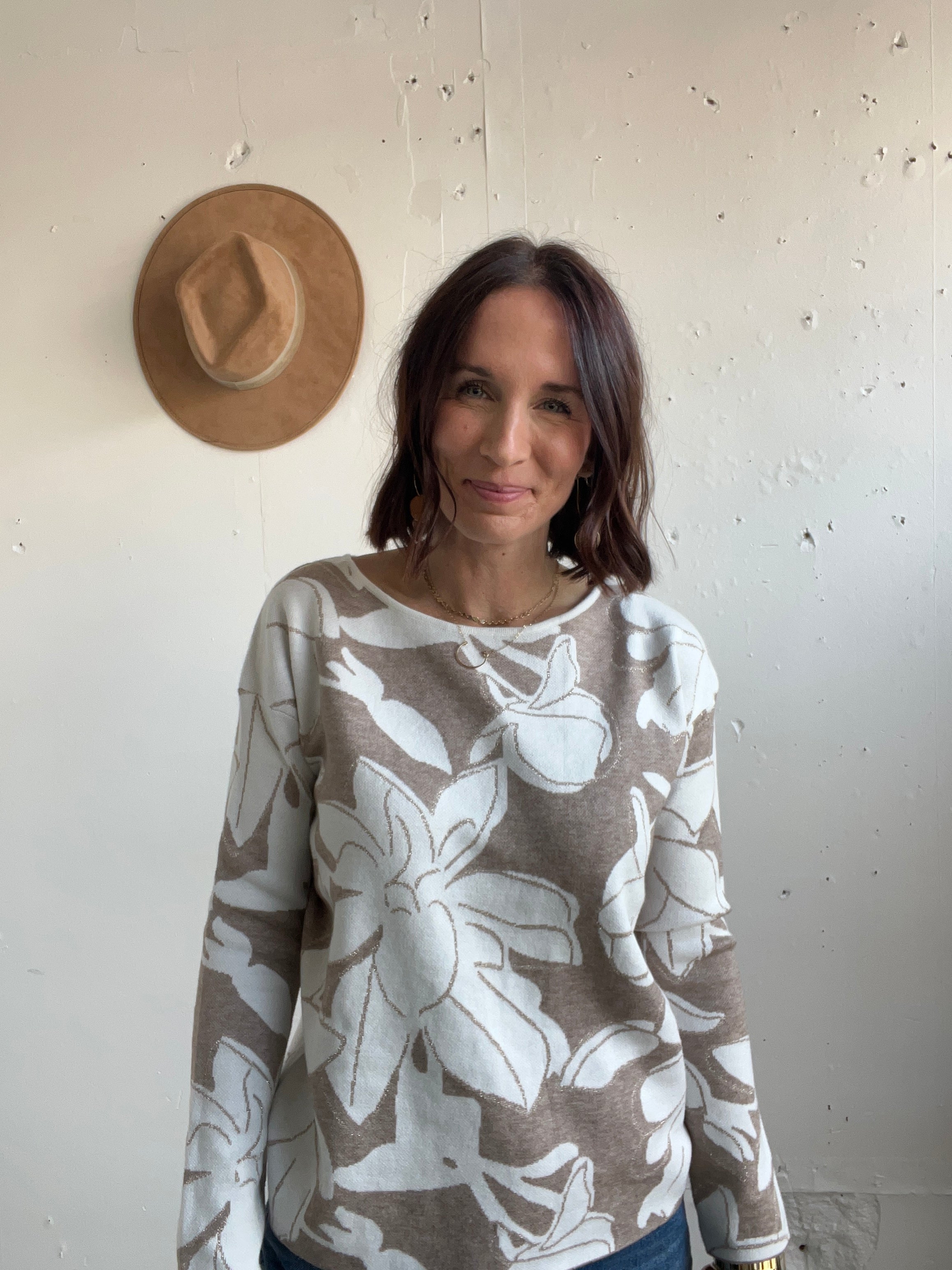 Brooklyn’s Sweater、mySite、garagedoors4me