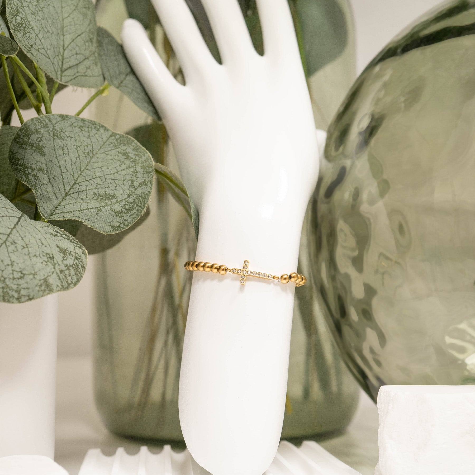 18K Gold PVD Stainless Steel Stone Cross Metal Beaded Stretch Bracelet / BRJ1019、mySite、dreamappss