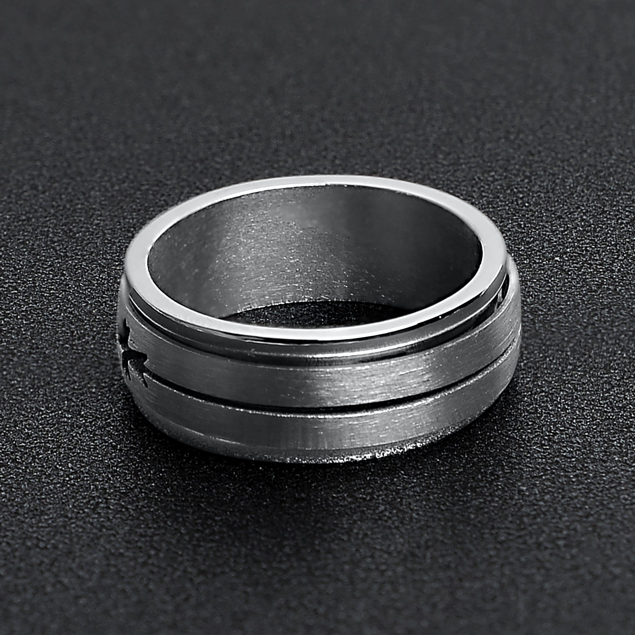 Stainless Steel Cutout Cross Spinner Ring / SRJ2434、mySite、dreamappss