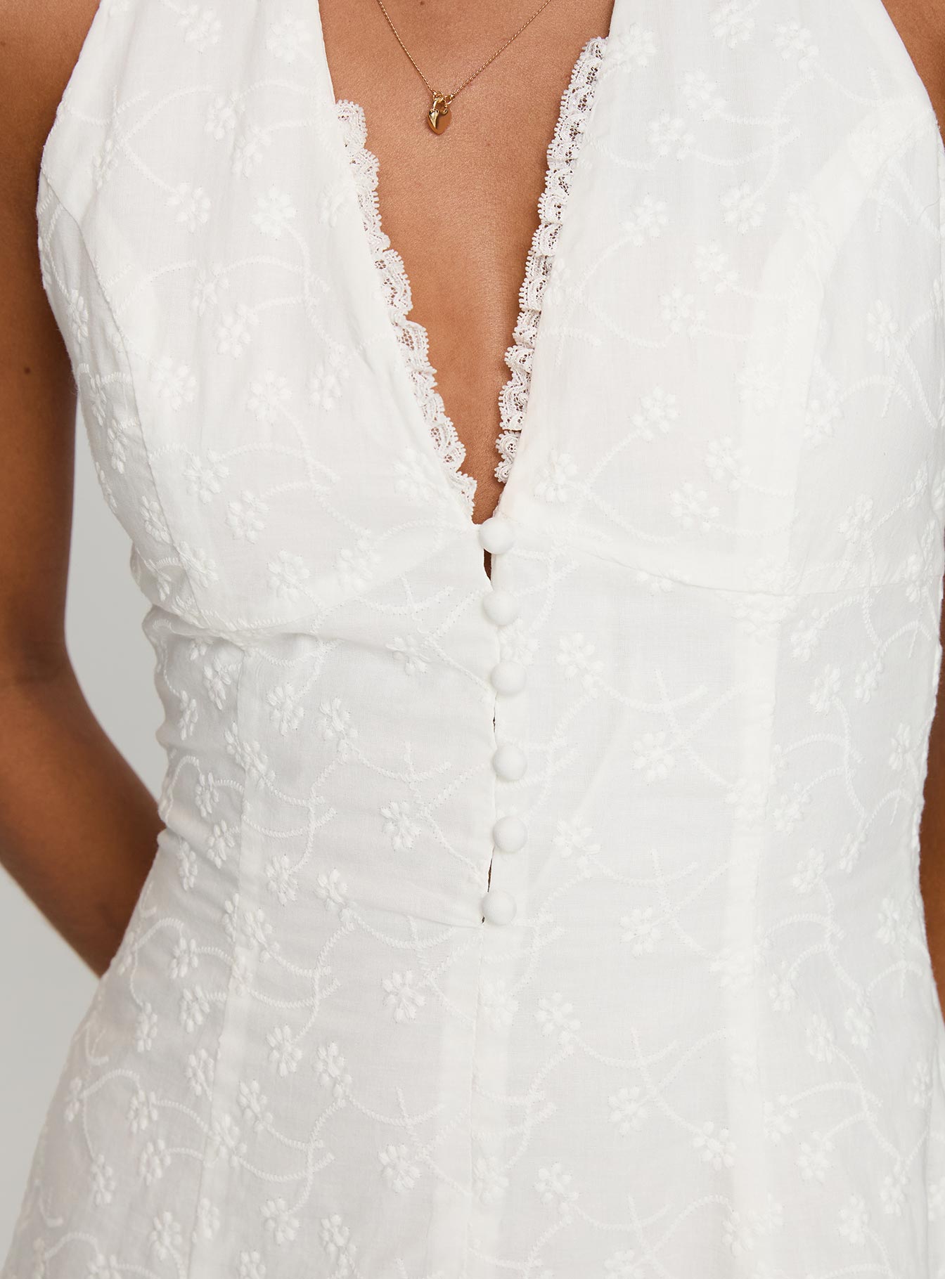 Lovelia Halter Embroidered Mini Dress White、mySite、solidvoid