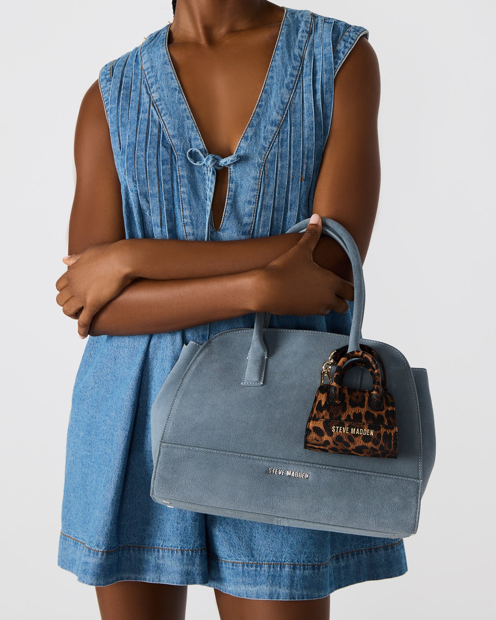 MICRO TOTE BAG CHARM LEOPARD、mySite、gtrtttuynbv