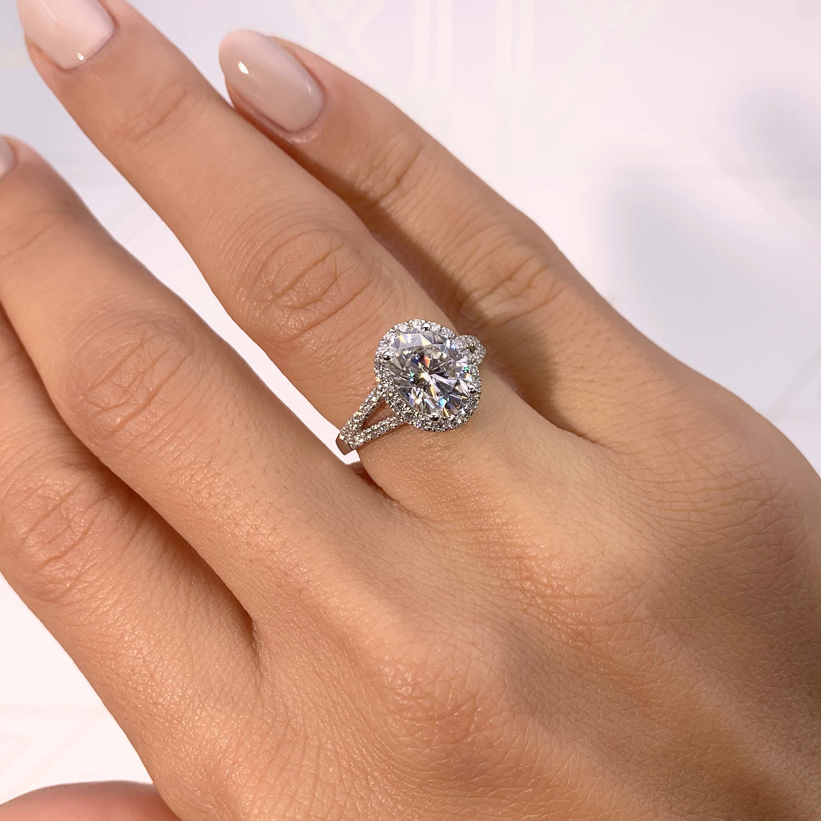 Blakely Moissanite & Diamond Ring -Platinum、mySite、hinf8tx79