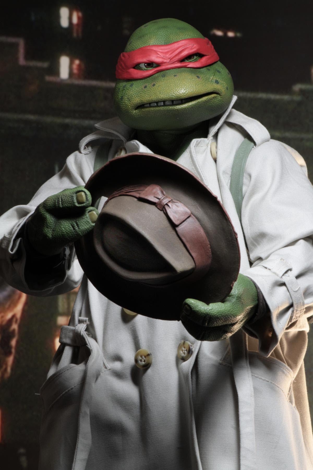 NECA Teenage Mutant Ninja Turtles 1990 Movie Raphael in Disguise (1:4 Scale)、mySite、hgirdovlk