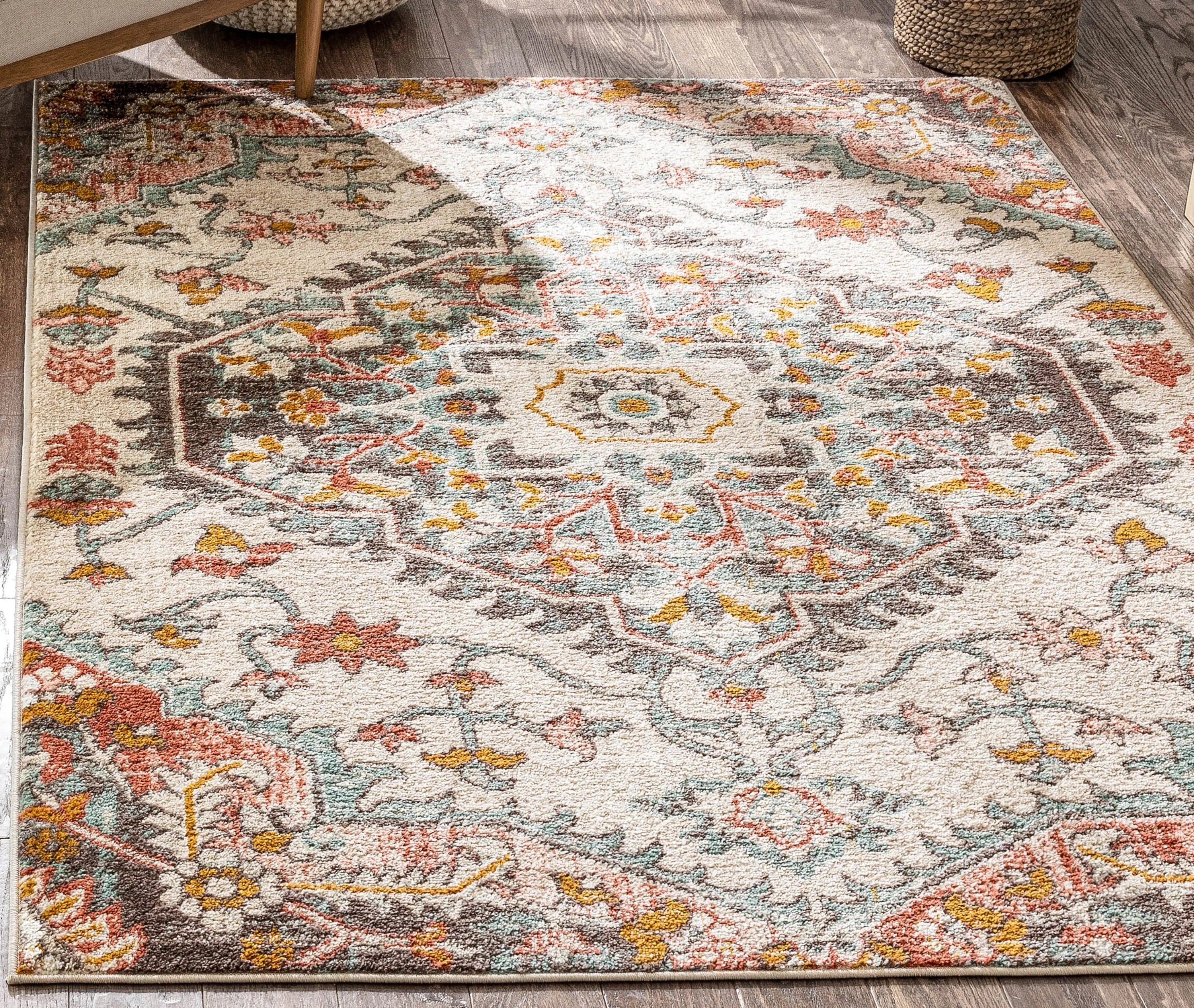 Gwendolyn Blush Bohemian Oriental Medallion Rug、mySite、gigharbornorthrealestate