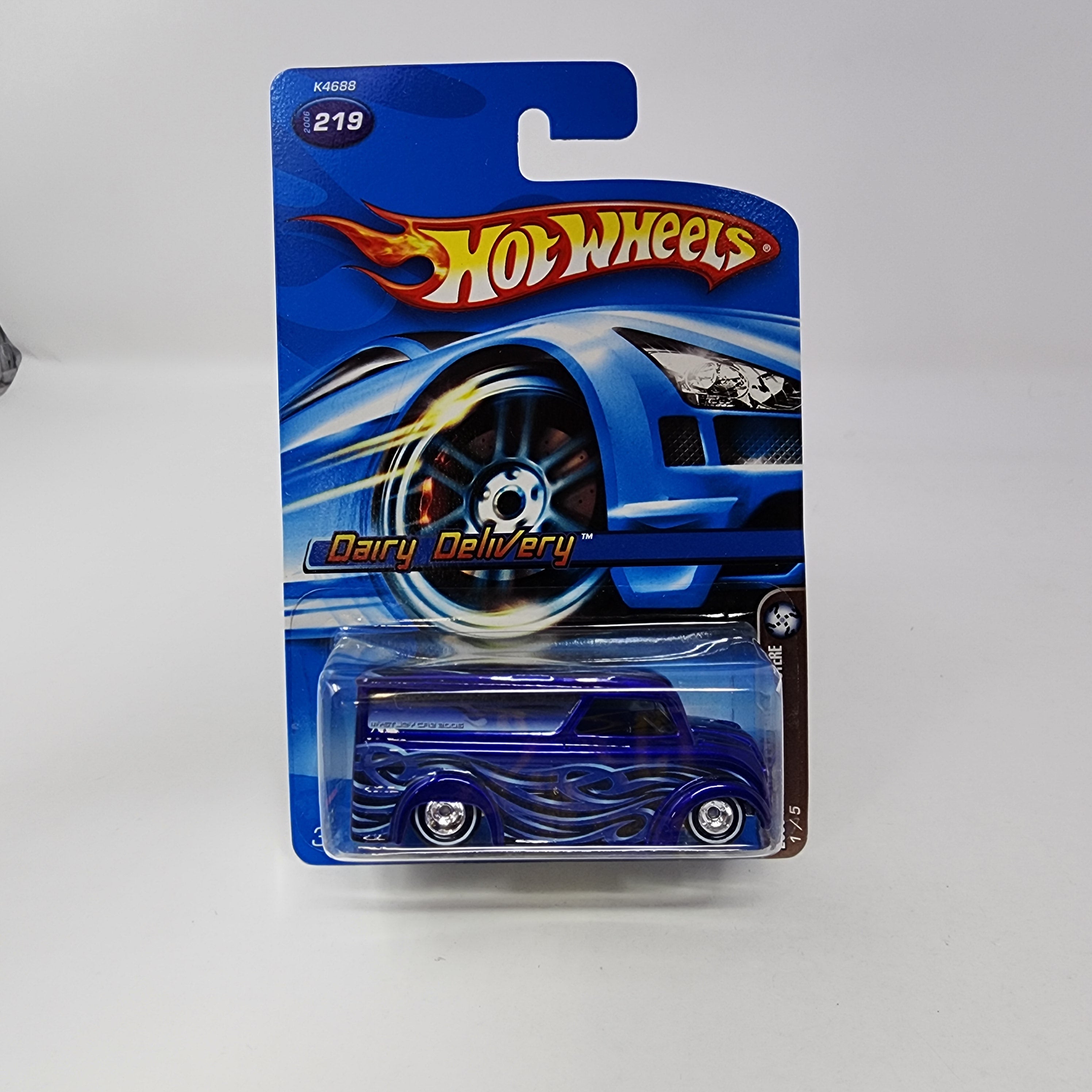 Dairy Delivery #219 * Hot Wheels 2006 Mystery Car、mySite、hgirdovlk
