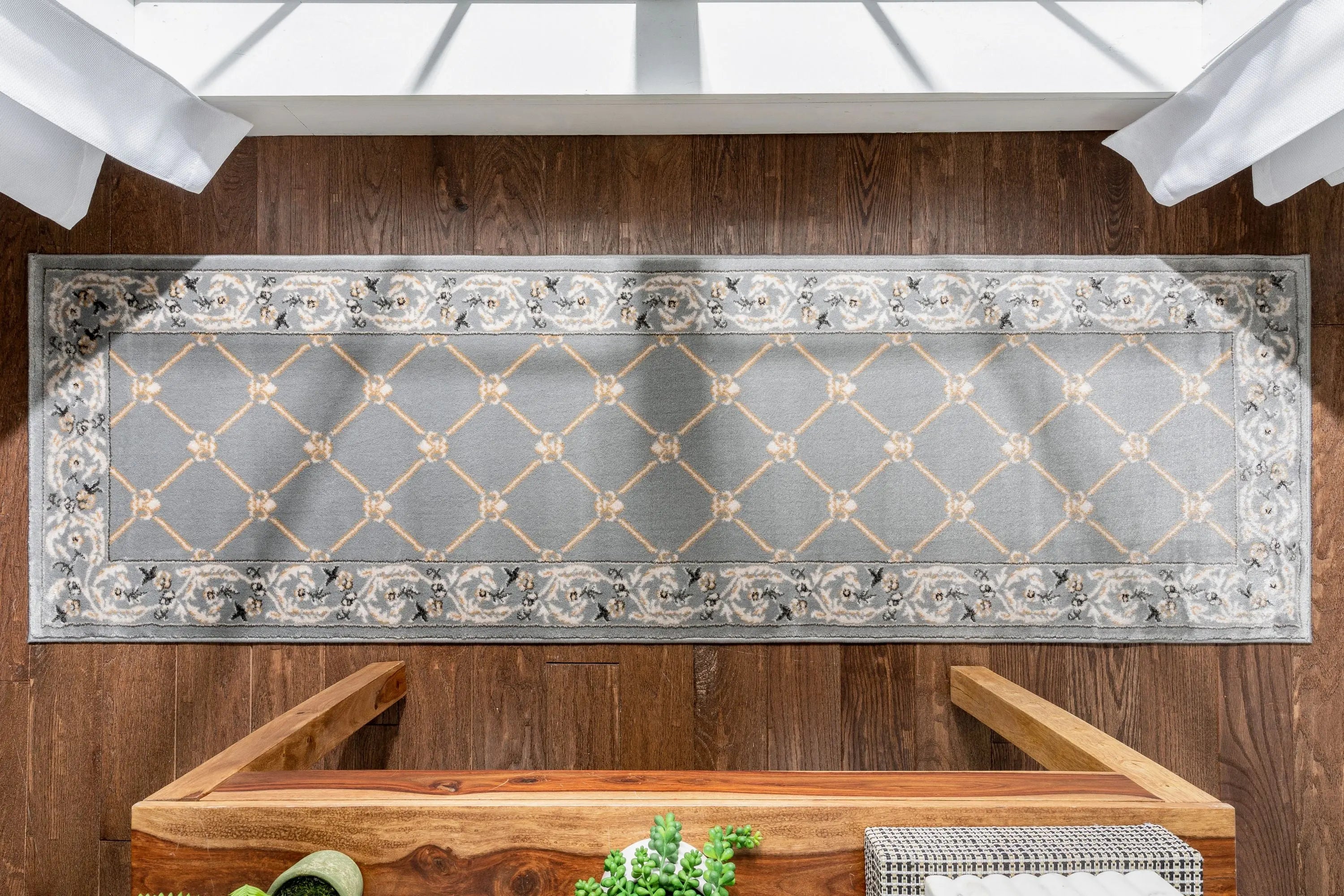 Fleur De Lis Grey Traditional Rug、mySite、gigharbornorthrealestate