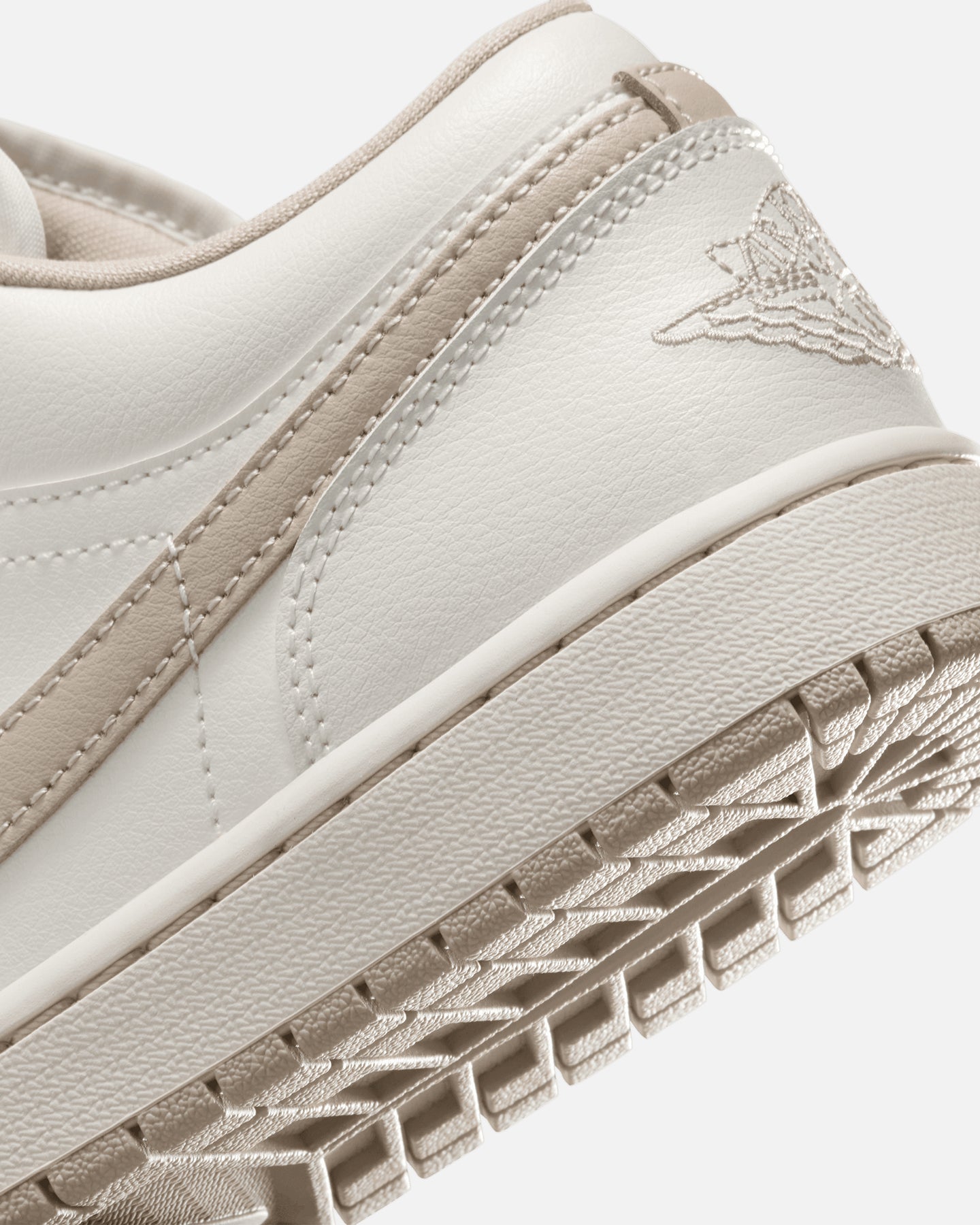 Jordan Women's Air Jordan 1 Low Sail/Rattan Pale Ivory、mySite、zt4zffjzw