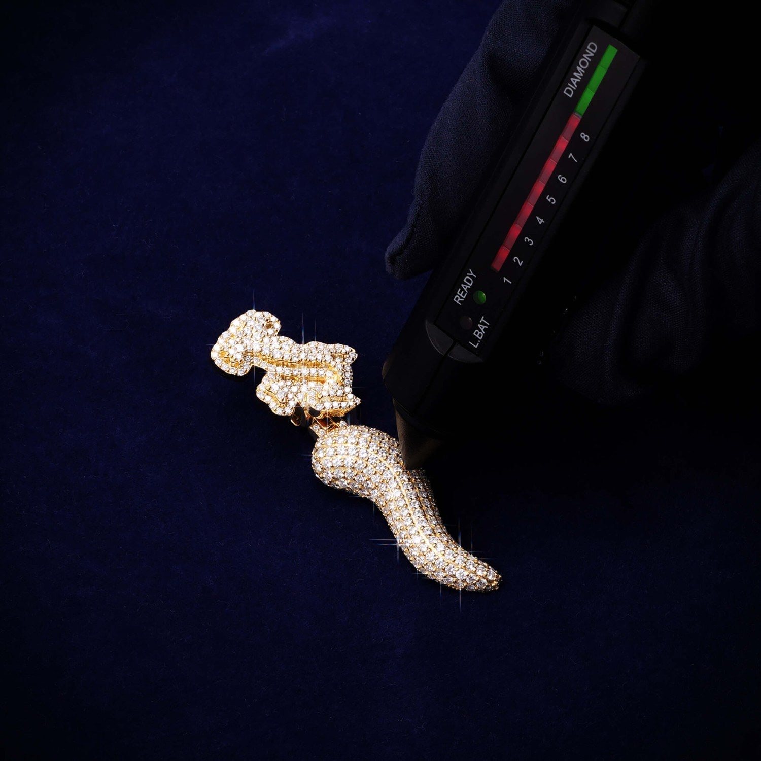 Horn of Chaos Custom Moissanite Logo Pendant 14K Gold、mySite、hinf8tx79