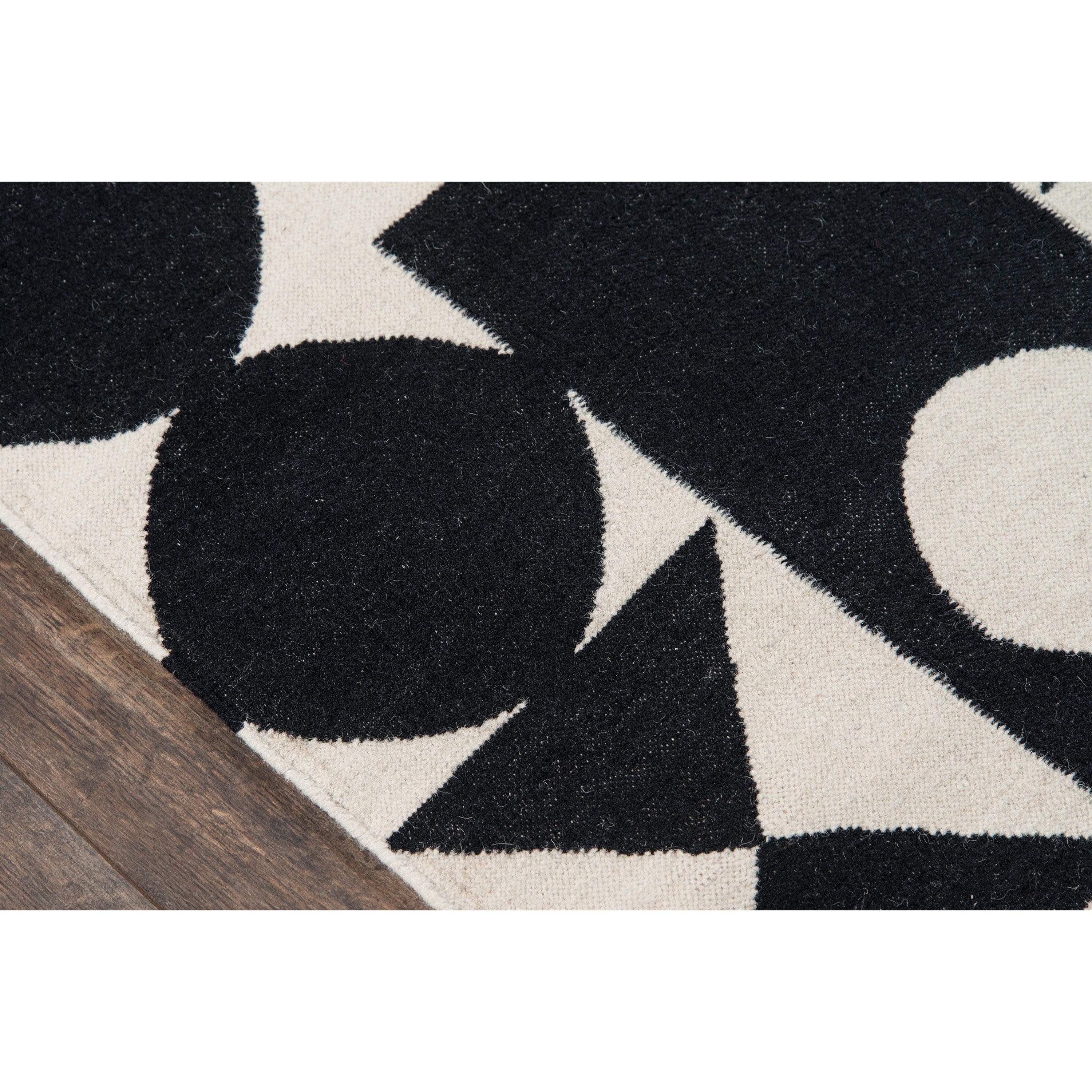 Topanga Roberta Black Area Rug、mySite、gigharbornorthrealestate