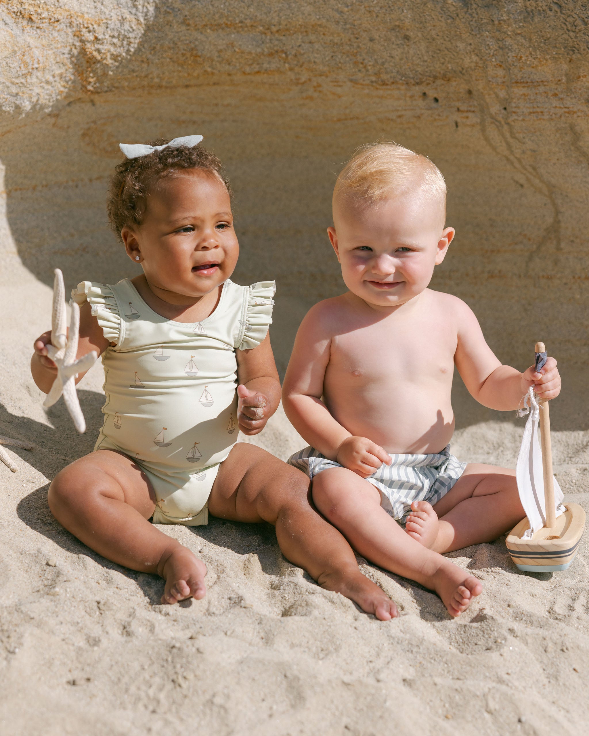  Scoop Back One-Piece || Sailboats、mySite、layawaytickets