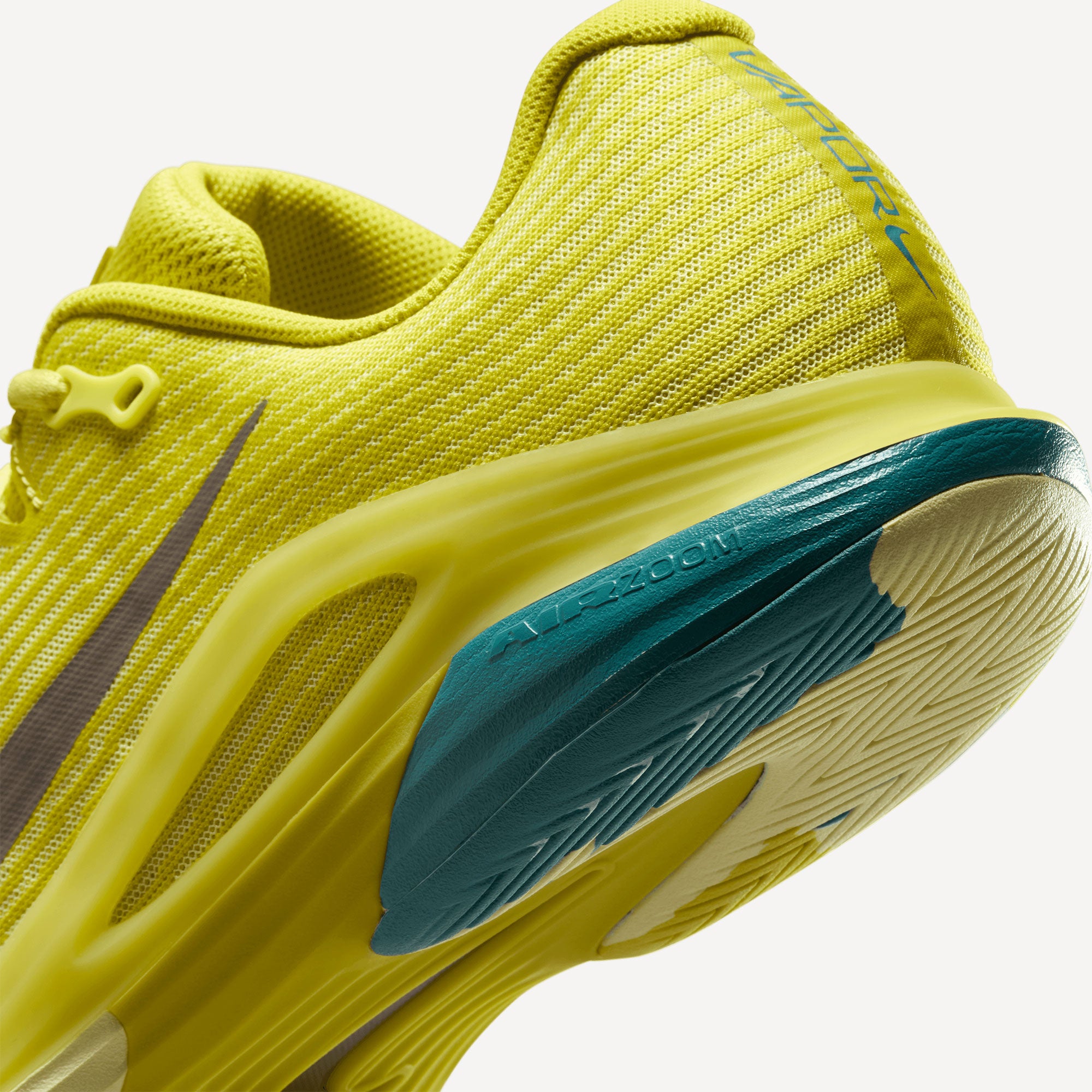 Nike Vapor 12 PRM Men's Hard Court Tennis Shoes