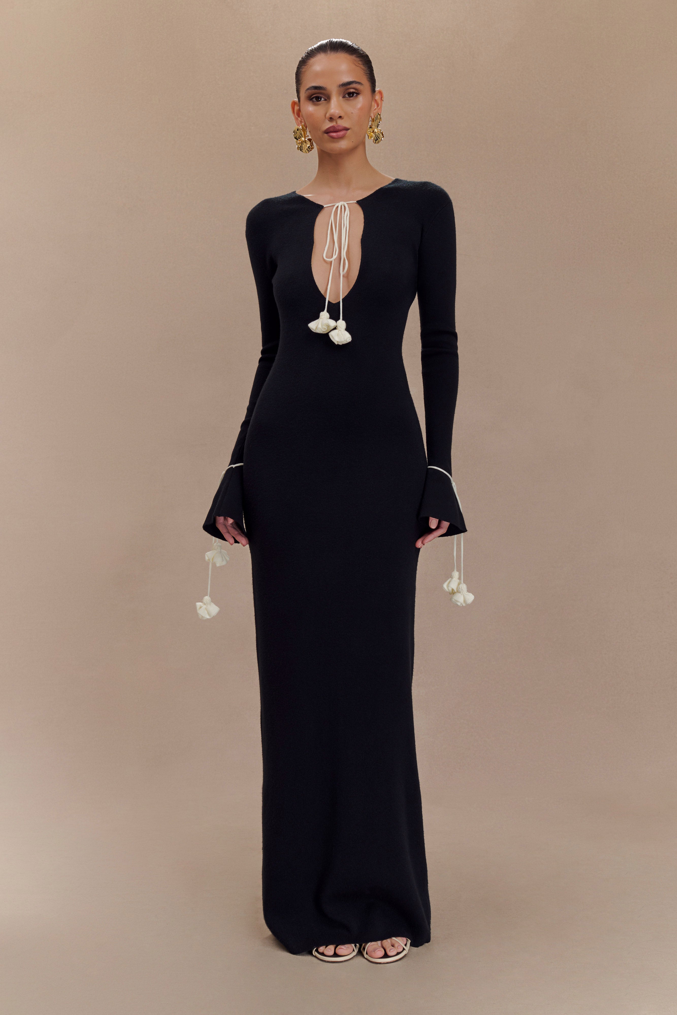 Erica Knit Maxi Dress With Floral Ties - Black And White、mySite、solidvoid