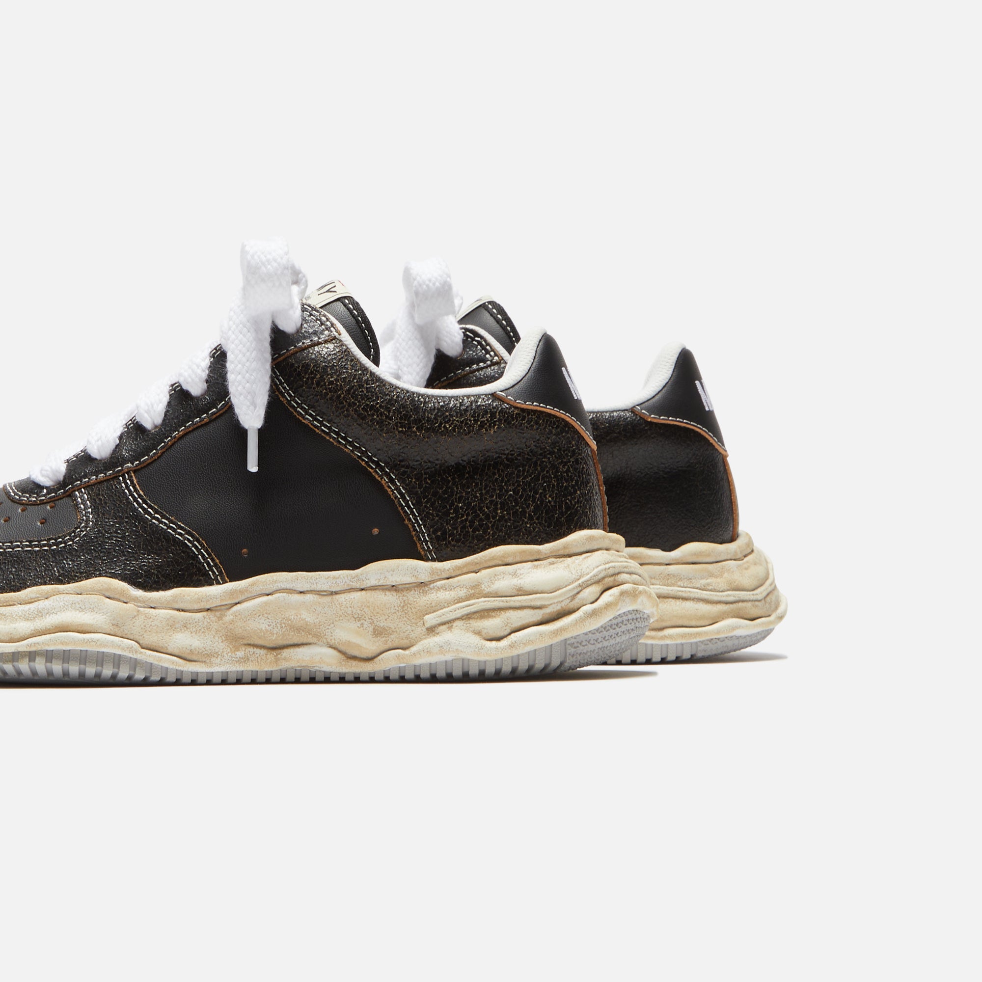 {product_title} - {shop_name}