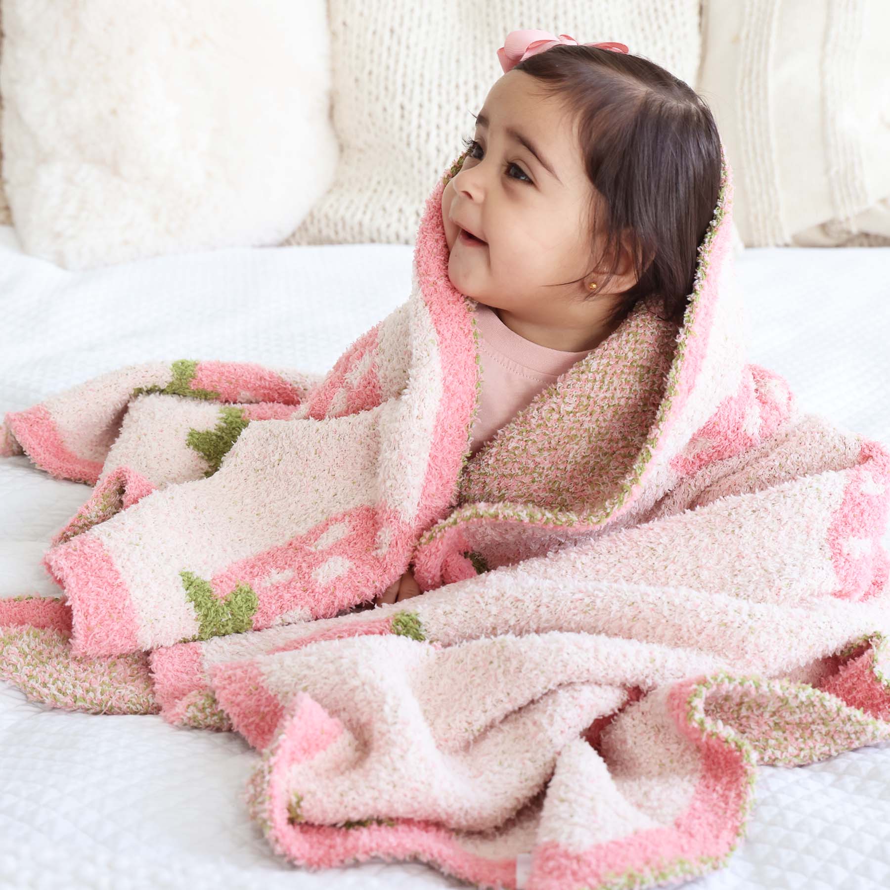  CuddleLane™ Luxe Blankets | Strawberry、mySite、layawaytickets
