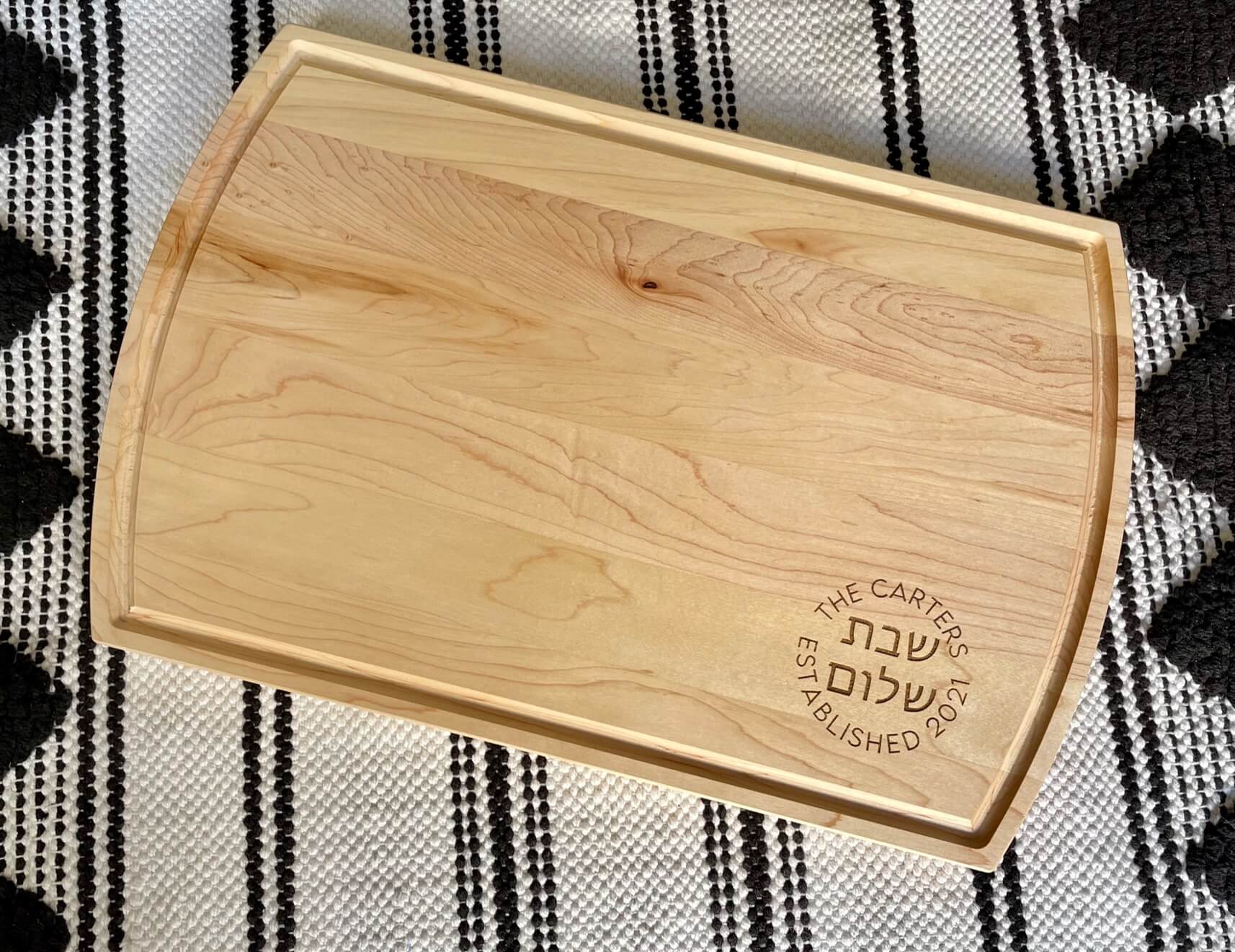 Personalized Shabbat Shalom Round Wood Challah Board - Mixed Wood or Maple、mySite、topwebapps