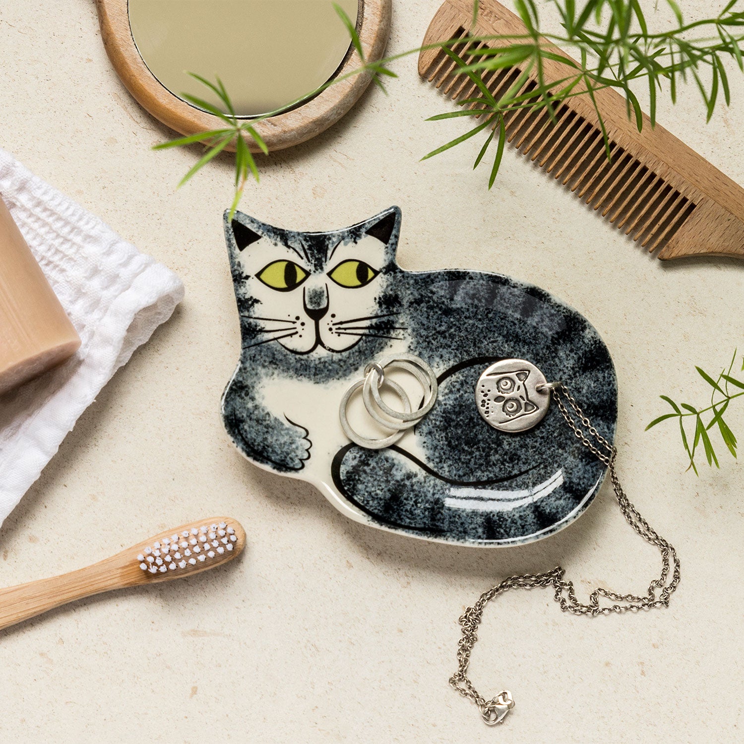 Handmade Ceramic Grey Tabby Cat Trinket Dish、mySite、g9winljtr