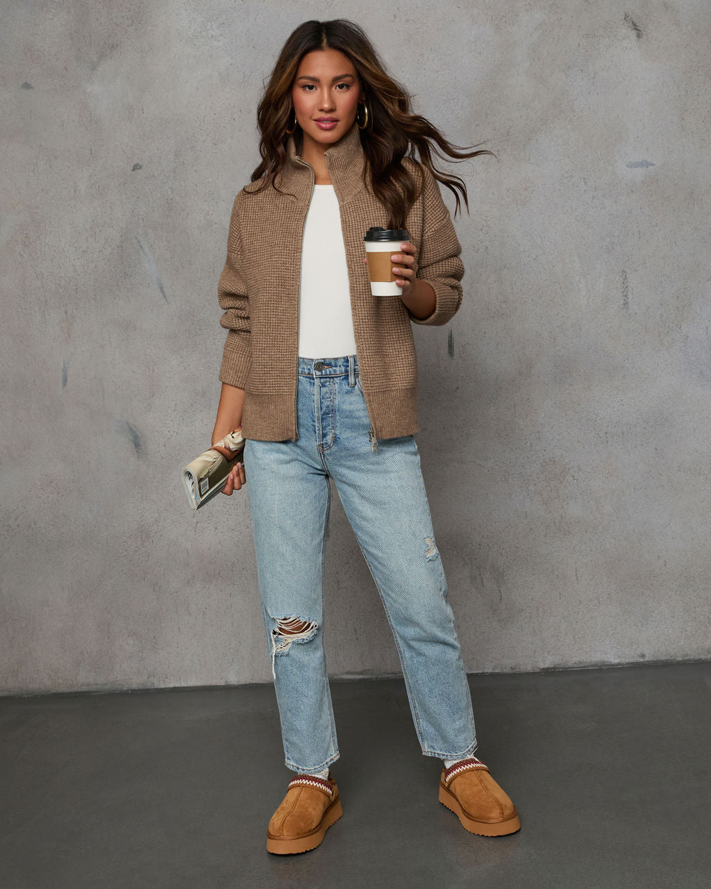 {product_title} - {shop_name}