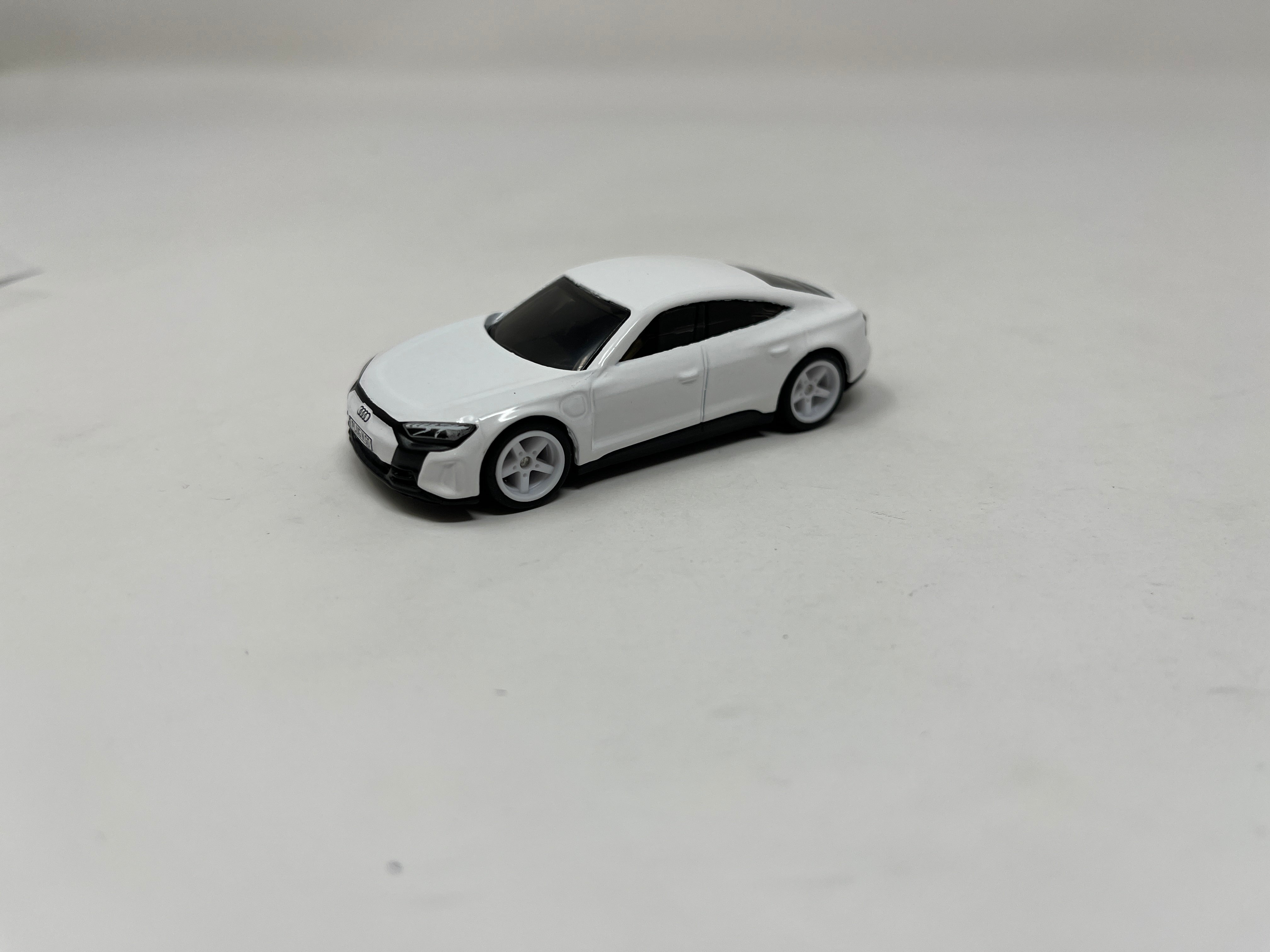 Audi RS e-Tron GT * Hot Wheels 1:64 scale Custom Build w/ Rubber Tires、mySite、hgirdovlk