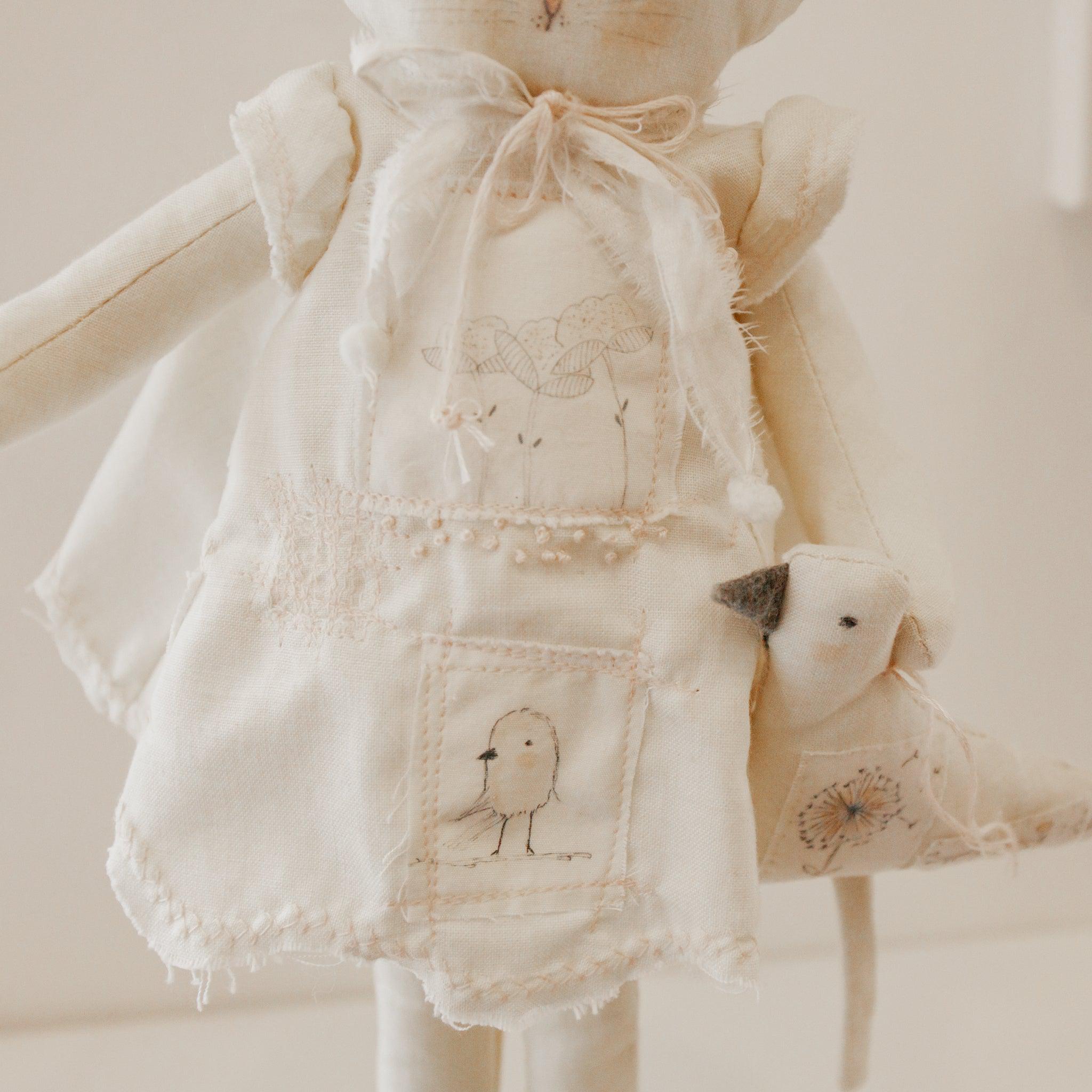 RETIRED - Hutch Studio - Sallie Annie 2 - One of a Kind Bunny、mySite、g9winljtr