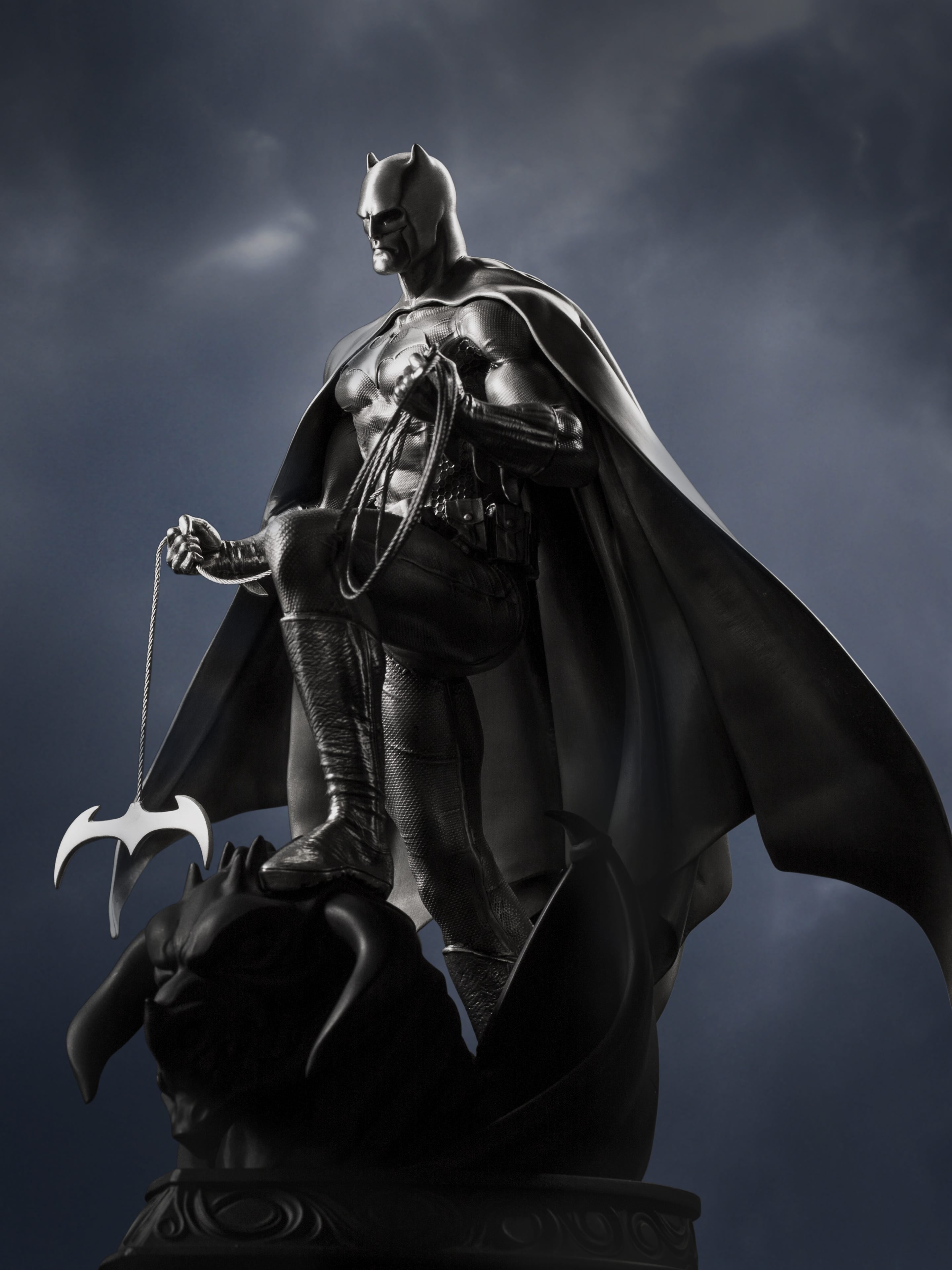 Batman DC Limited Edition Batman Figurine、mySite、camillekostekn