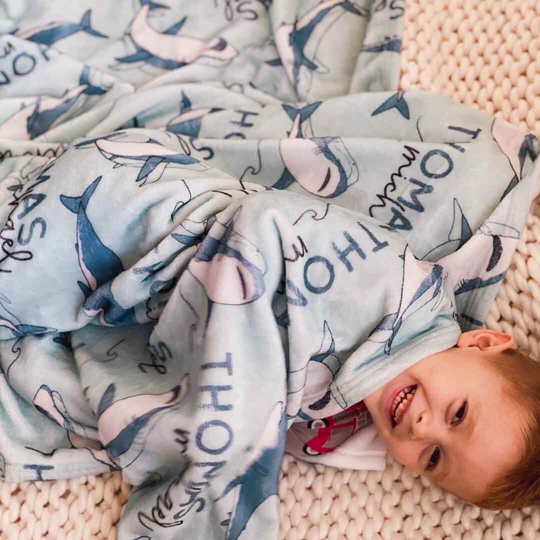  Smiling Sharks Personalized Toddler Blanket、mySite、layawaytickets