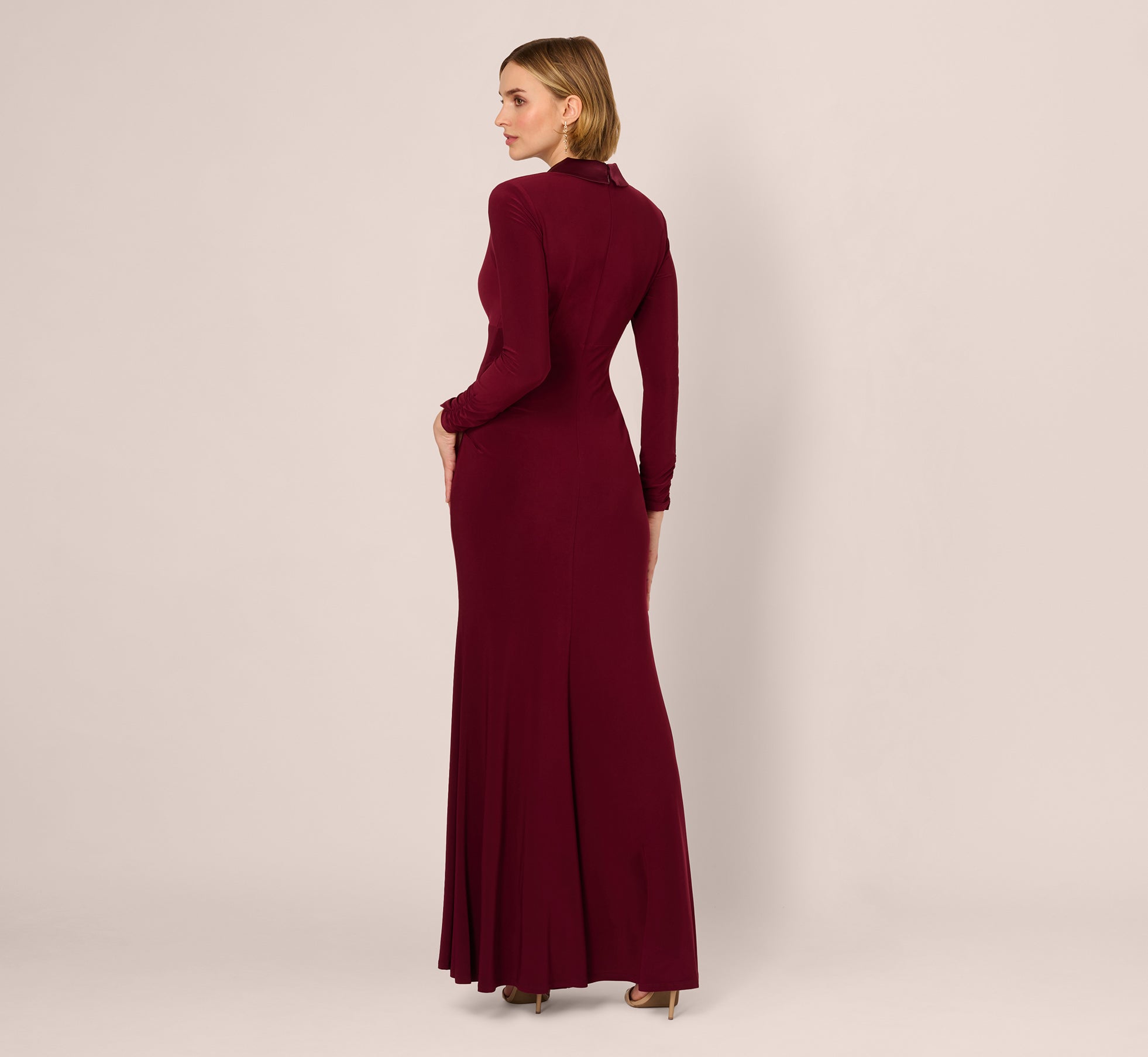 Tuxedo Mermaid Gown With Long Sleeves In Red Wine、mySite、solidvoid