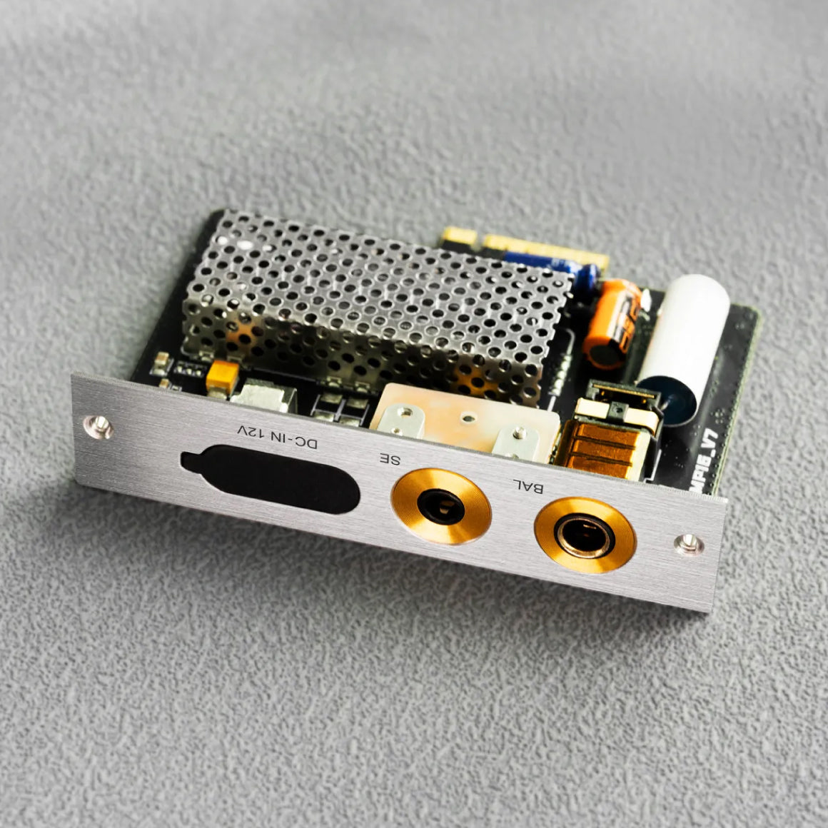  iBasso - AMP16、mySite、merchandisen