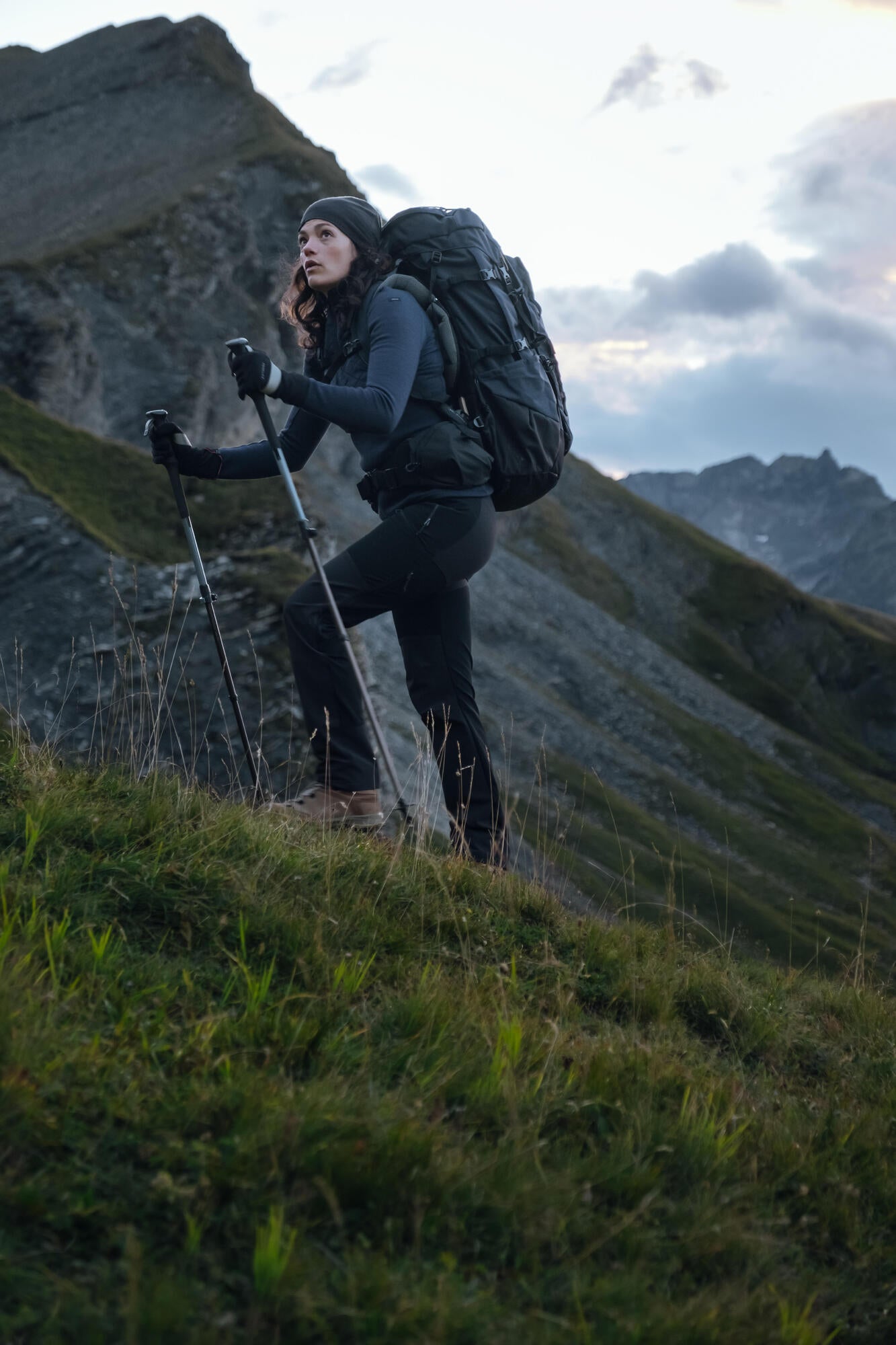 Forclaz Women's MT900 Symbium2 50+10 L Backpacking Pack