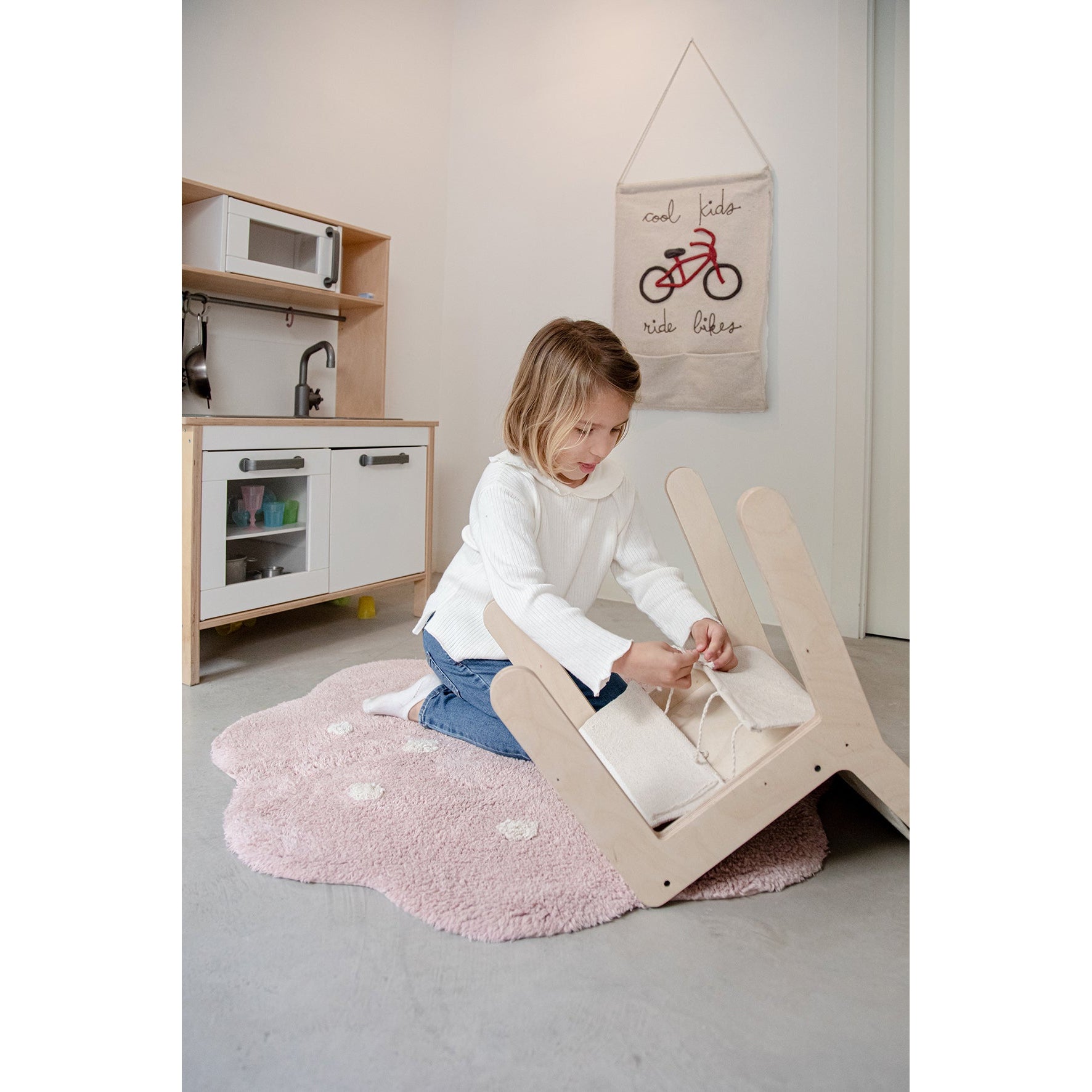 Eco-City Cool Kids Ride Bikes Wall Pocket Hanger、mySite、gigharbornorthrealestate