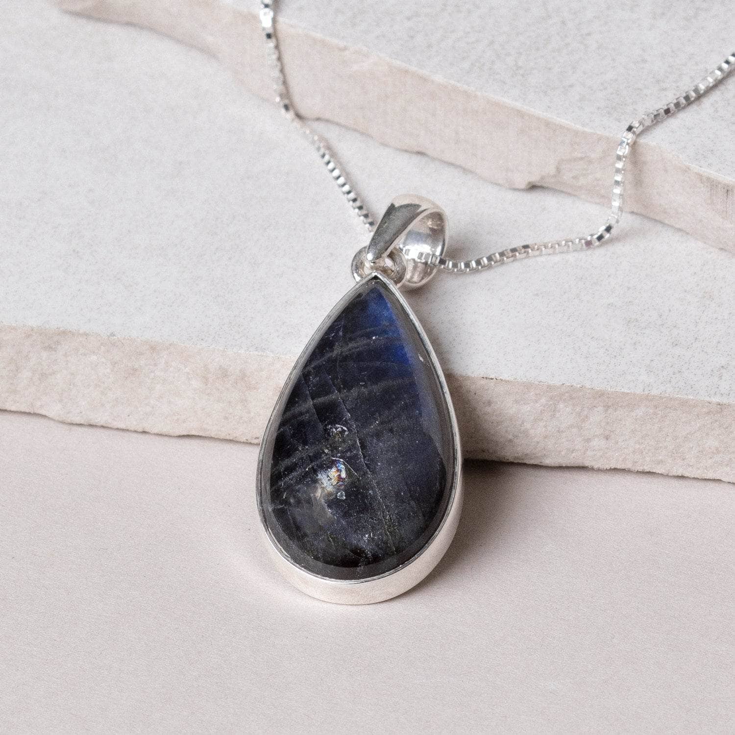 Genuine Labradorite Teardrop Pendant Necklace、mySite、hinf8tx79
