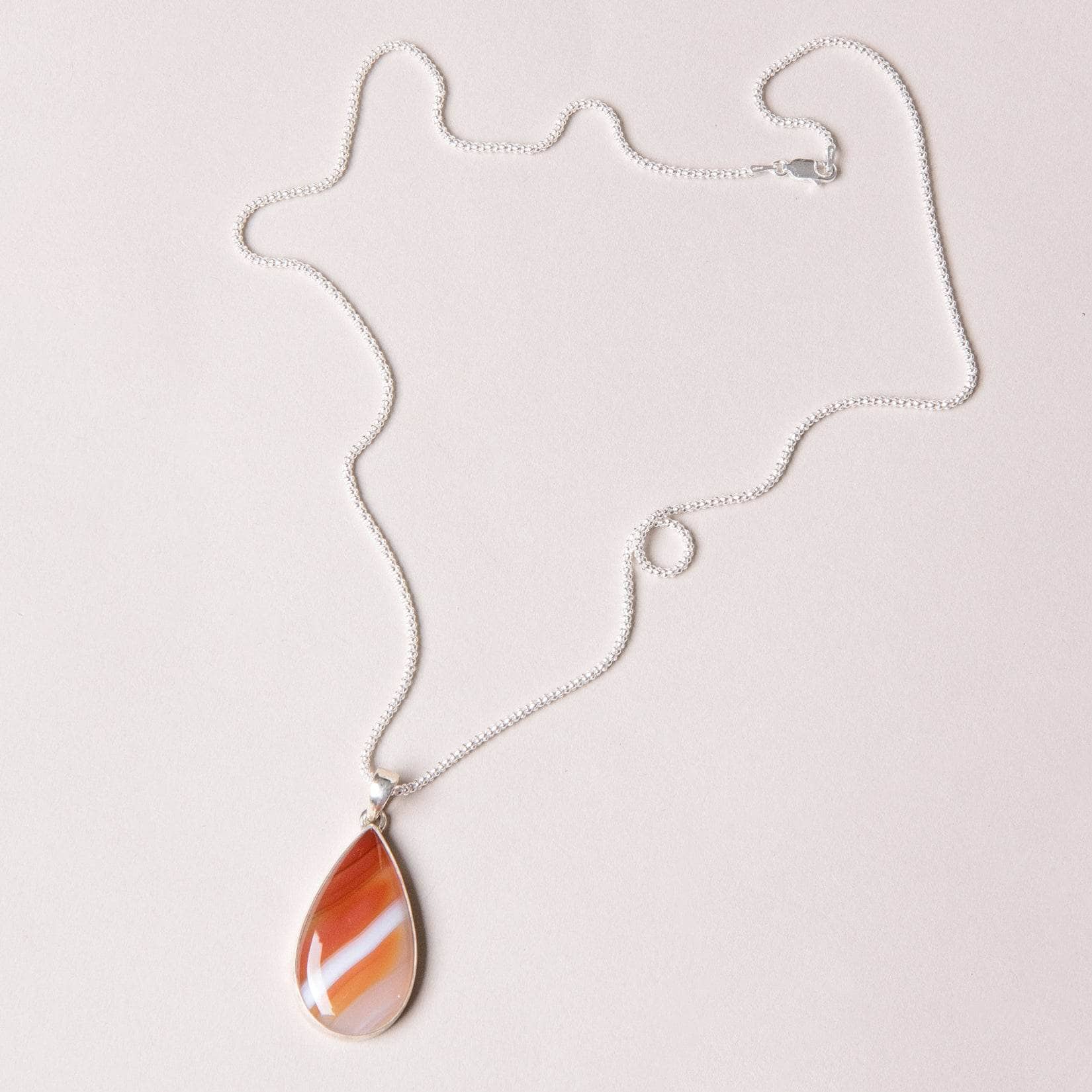 Carnelian Banded Agate Teardrop Pendant Necklace、mySite、hinf8tx79