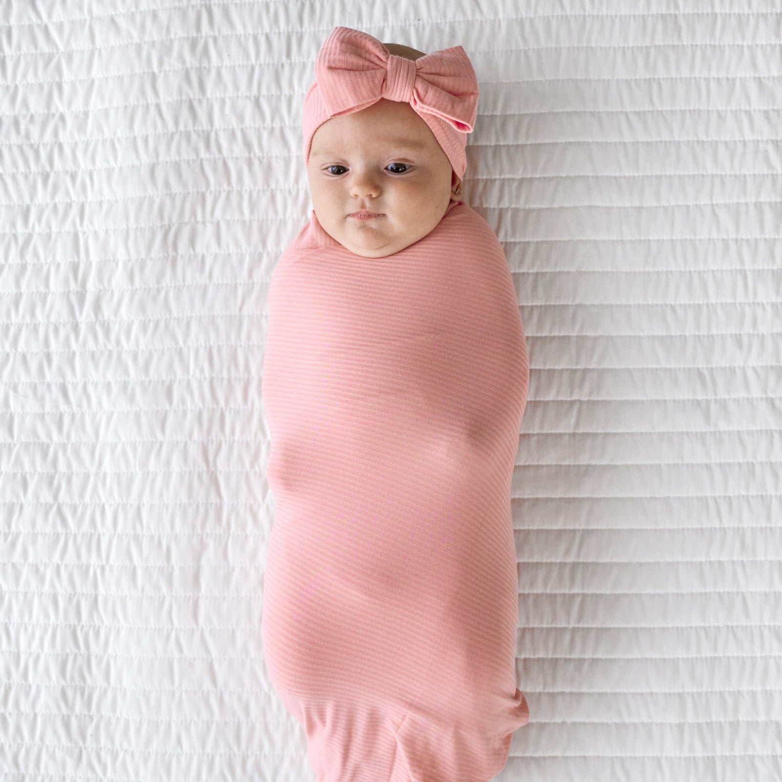  Bubblegum Ribbed Swaddle & Luxe Bow Headband Set、mySite、layawaytickets