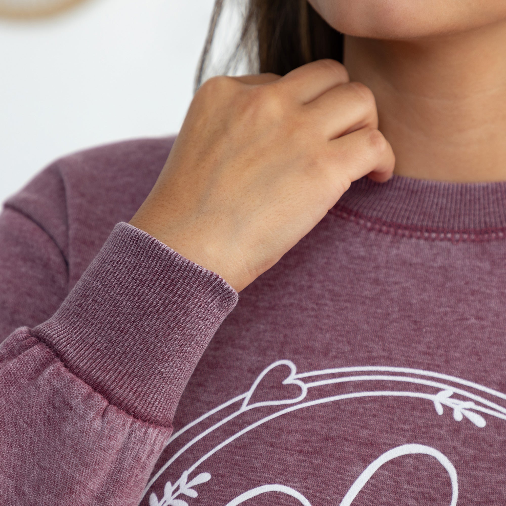 Paw & Hearts Hi-Low Burnout Crew Sweatshirt、mySite、camillekostekn