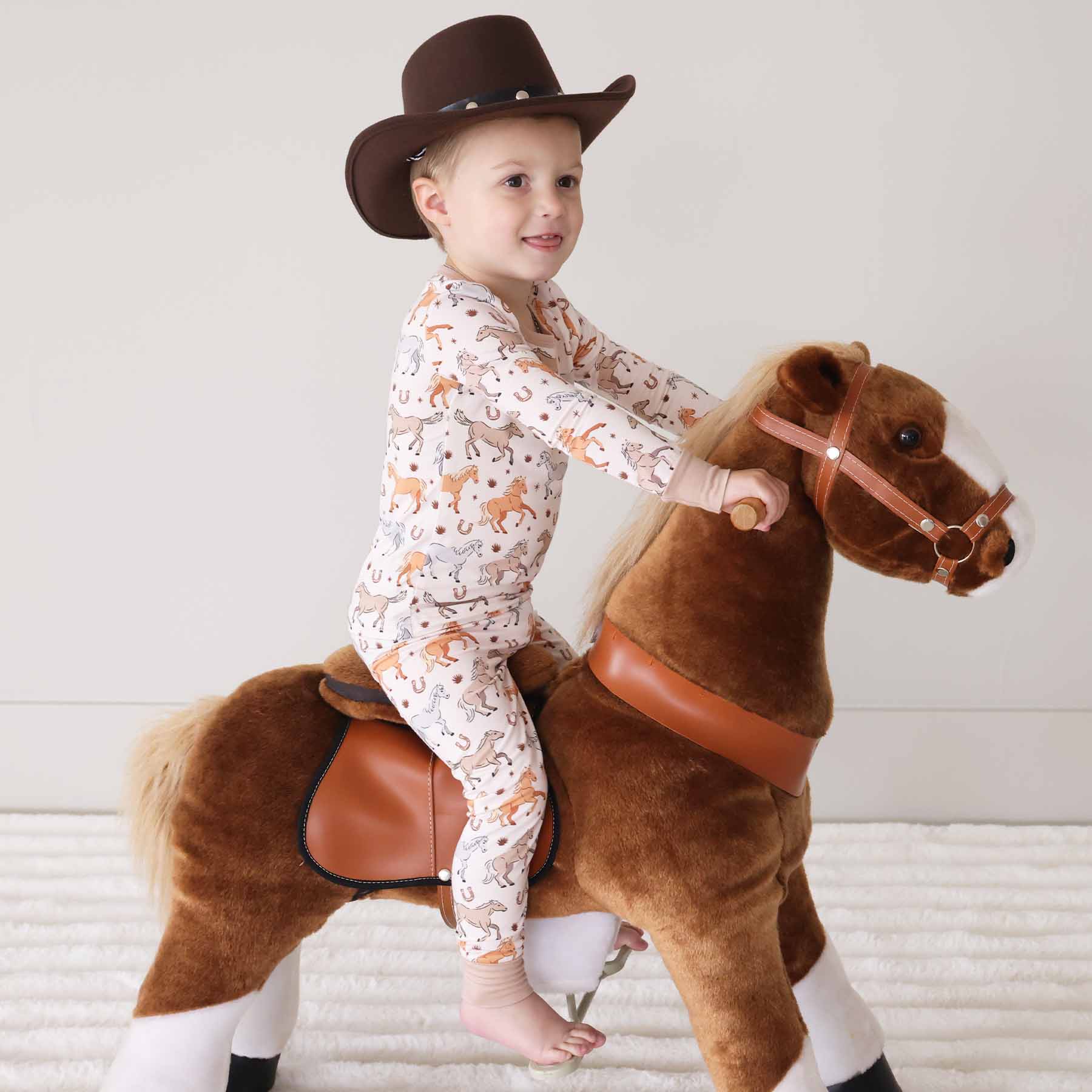  P's Ponies Two Piece Pajama Set、mySite、layawaytickets