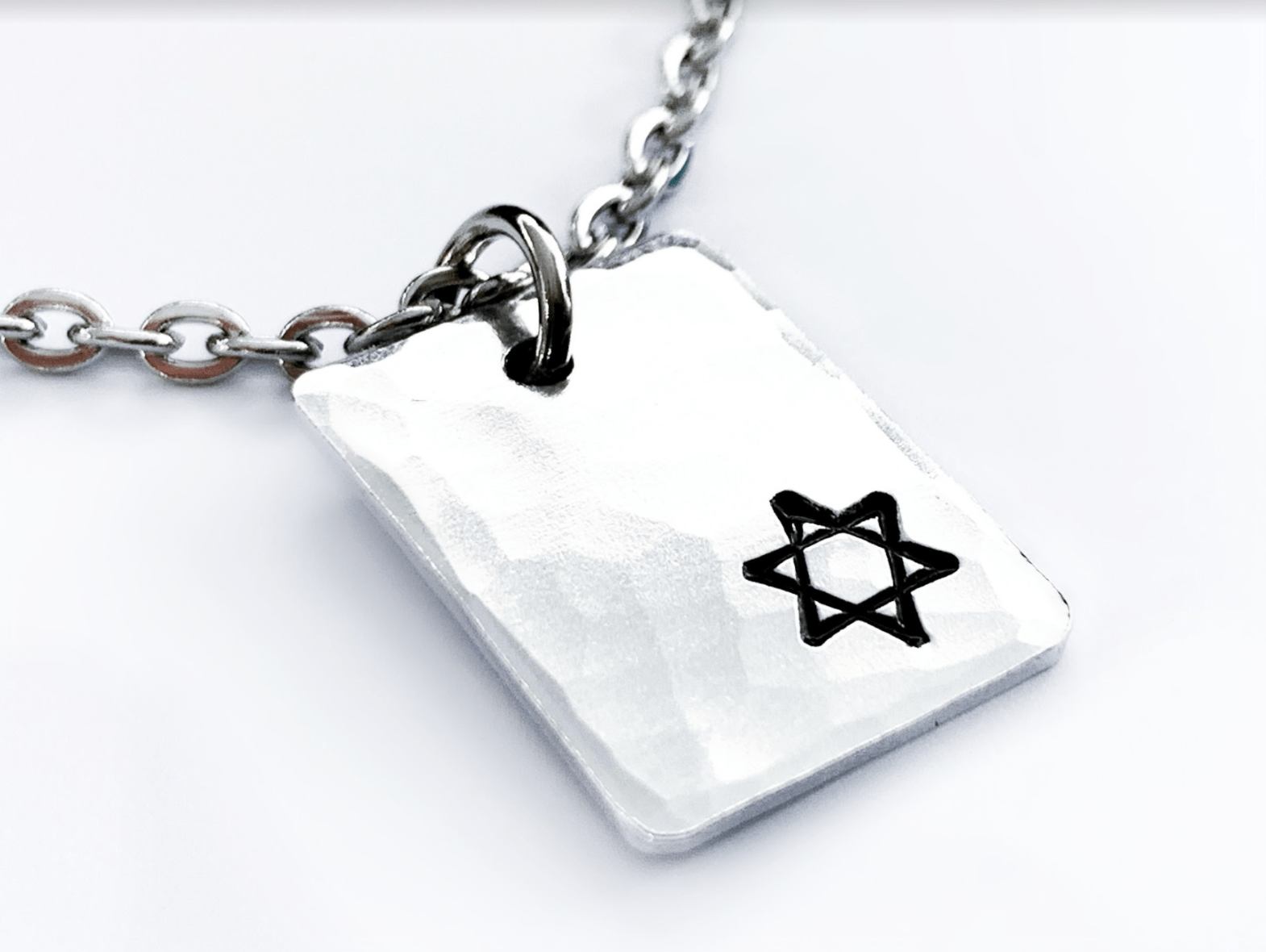 Small Star of David Hammered Rectangle Necklace - Aluminum、mySite、topwebapps