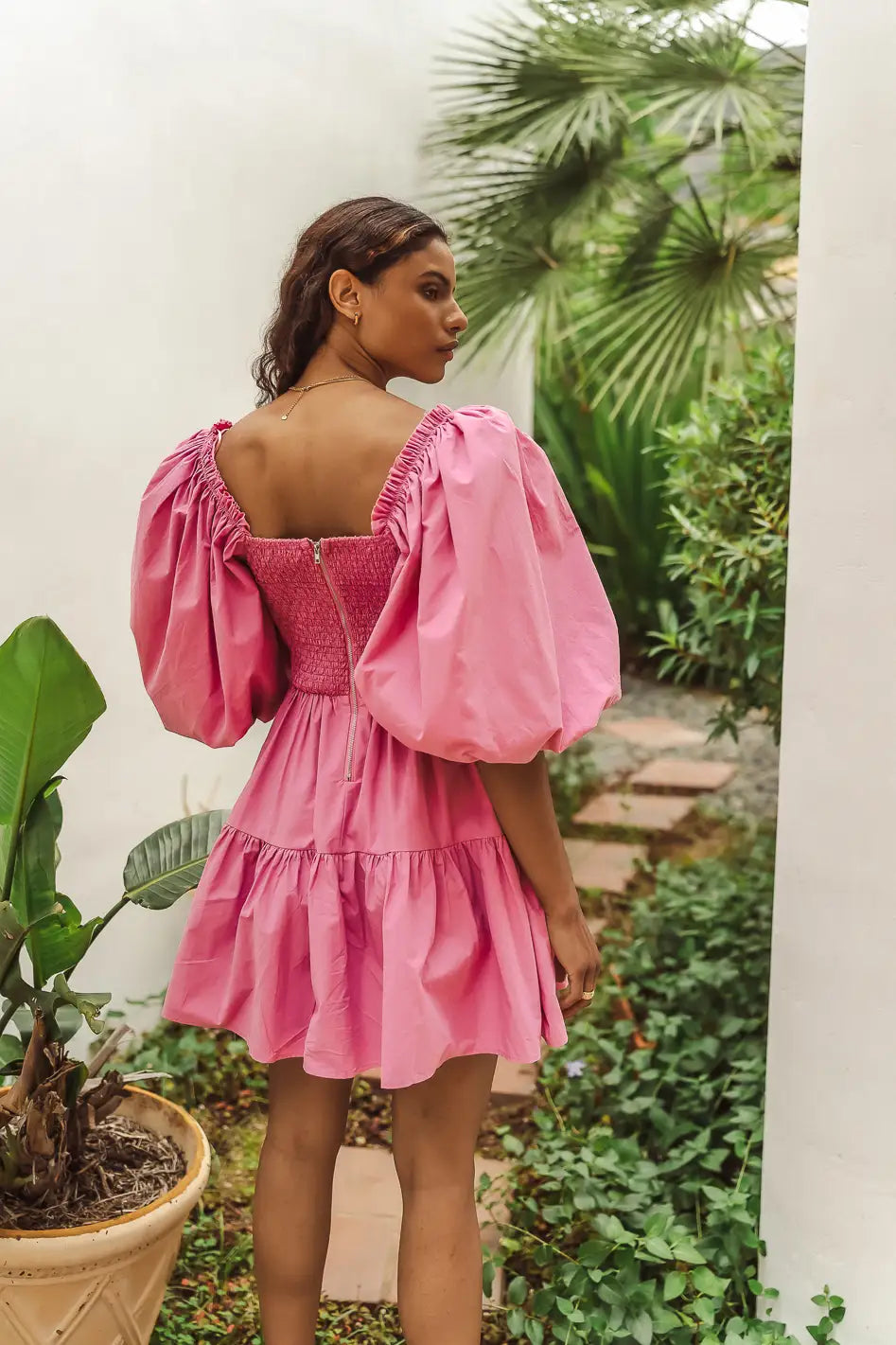 {product_title} - {shop_name}