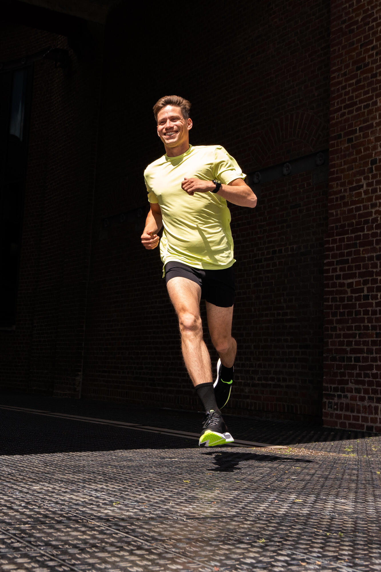 Kiprun Men's Run 500 Dry Running T-shirt、mySite、shKiprun Men's Run 500 Dry Running T-shirt、mySite、glenpowelloop_name