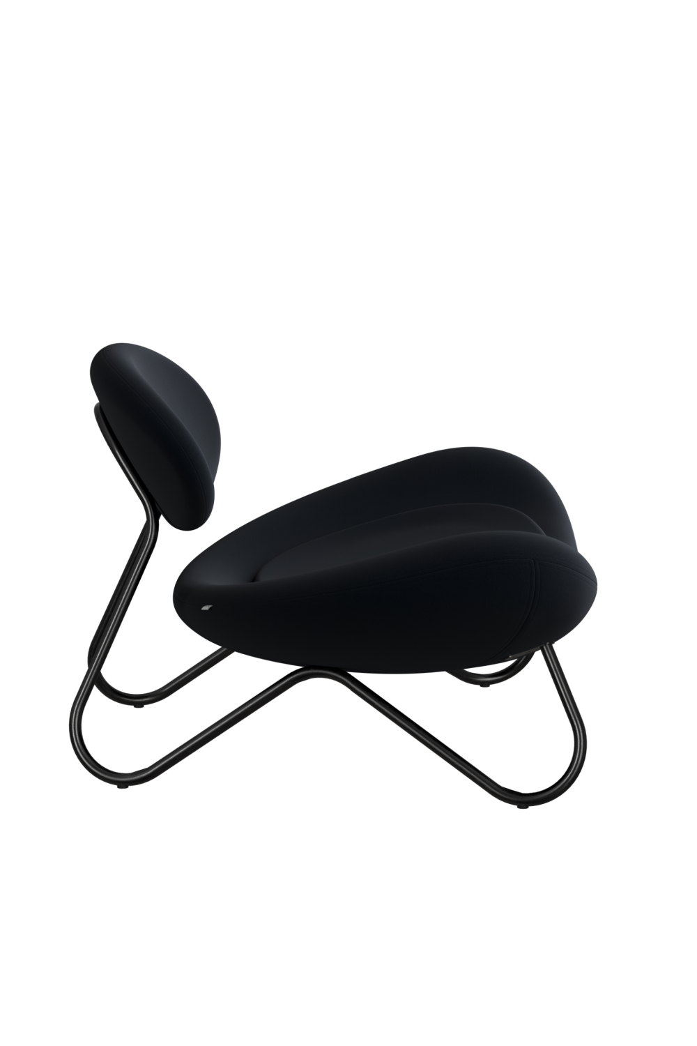 Black Framed Modern Lounge Chair | WOUD Meadow、mySite、neckold