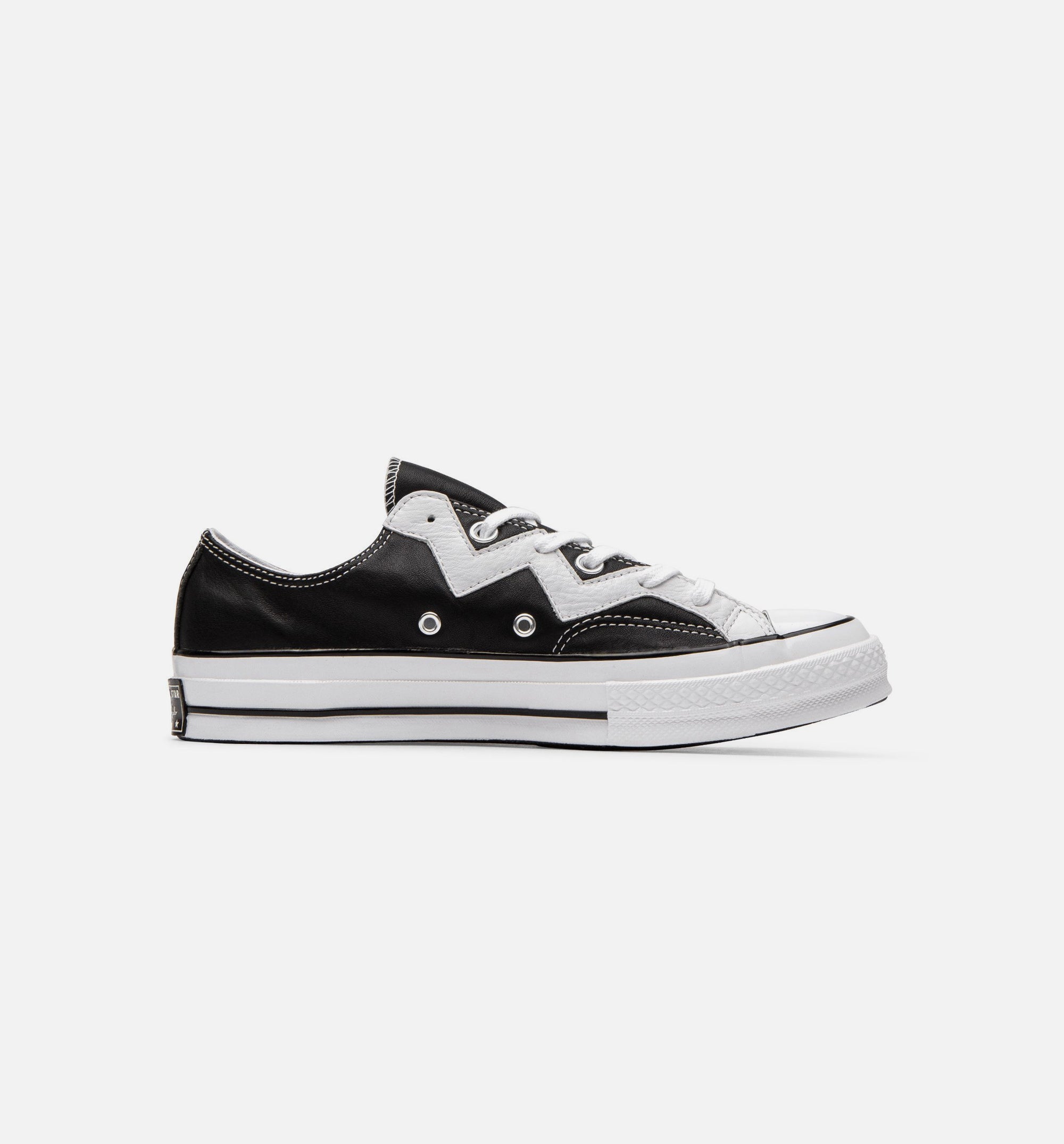 Chuck 70 Mission Ox Womens Lifestyle Shoe - Black/White、mySite、dreamappss