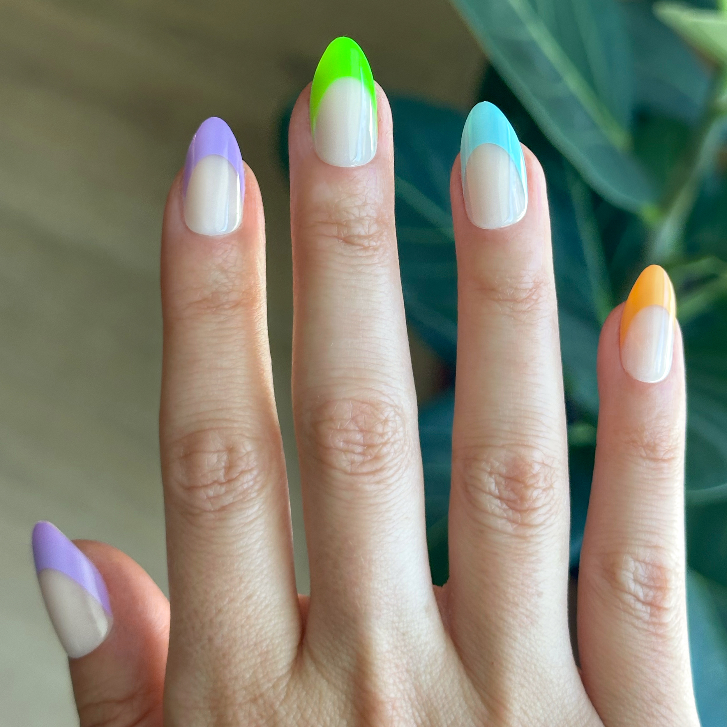 Pastel Neon French - Press-On | Medium | Almond、mySite、solidvoid