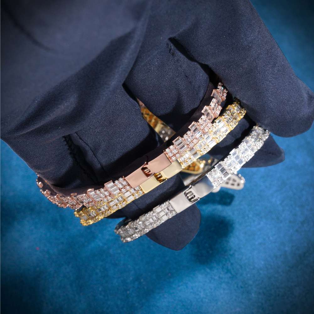 Butterfly Baguette Moissanite Bangle Bracelet 14K Gold、mySite、hinf8tx79