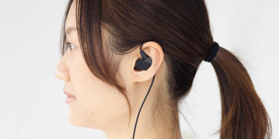 Headphone-Zone-Final Audio-VR3000