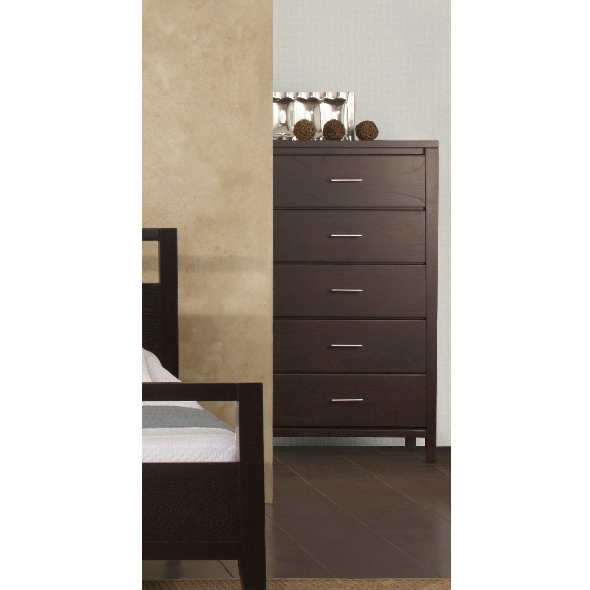 Nevis Chest、mySite、neckold