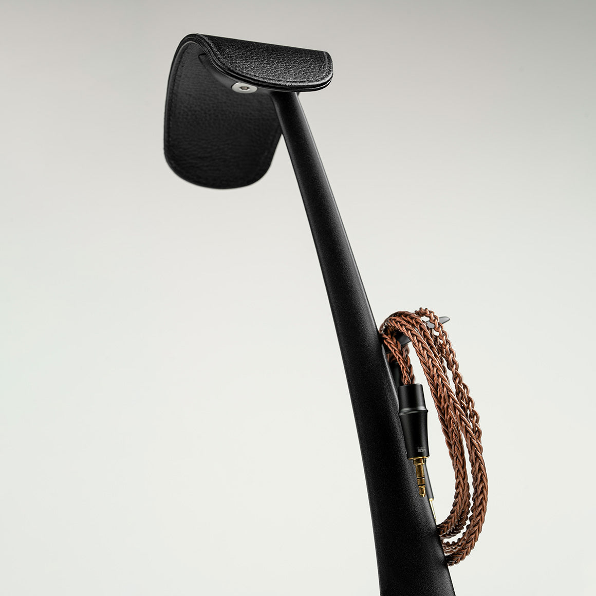  Meze - Manta Headphone Stand、mySite、merchandisen