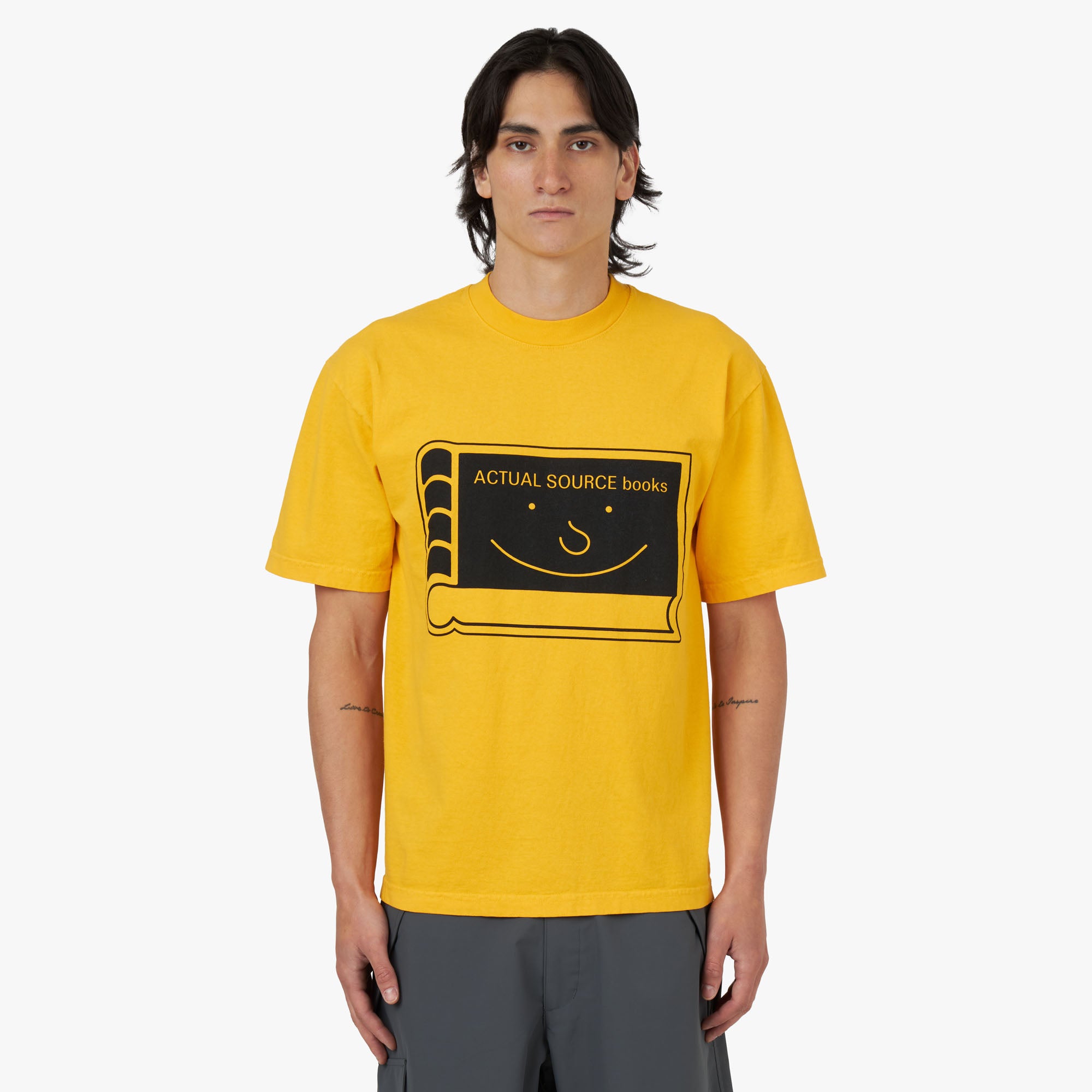  Actual Source Happy Book T-shirt / Yellow、mySite、merchandisen