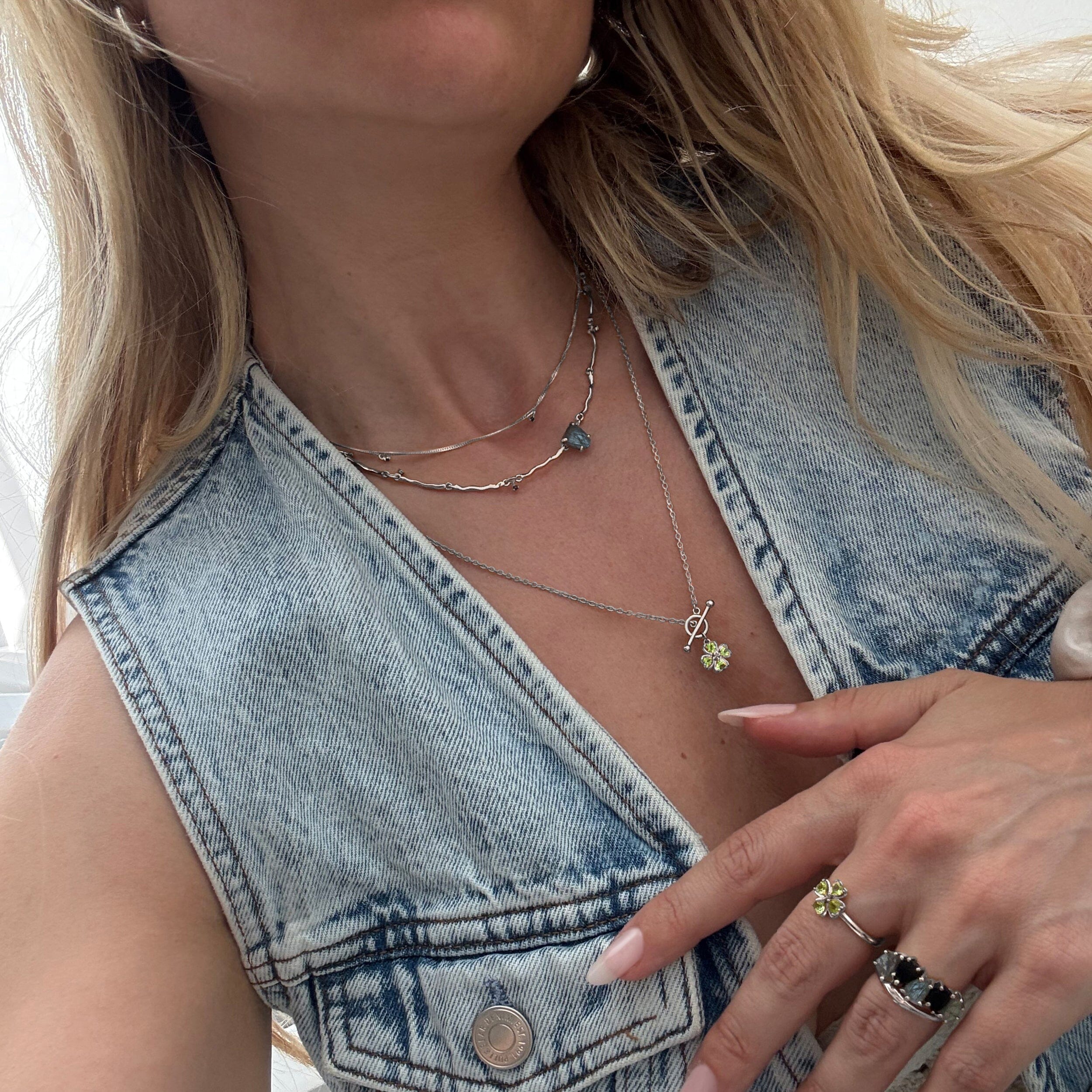 Raw Crystal Necklace - Flowing Labradorite、mySite、hinf8tx79