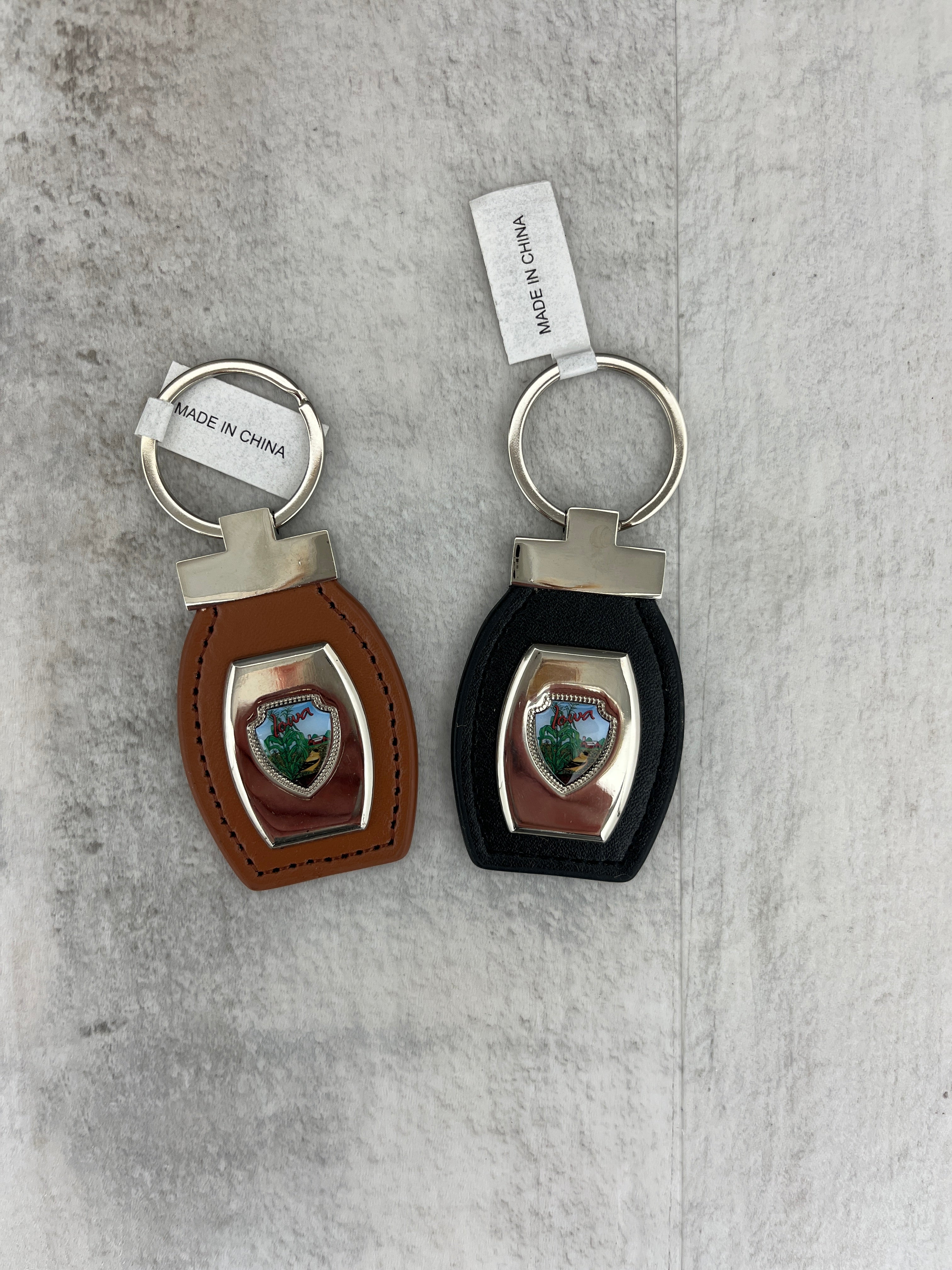 Leather with Iowa Badge Keychain、mySite、garagedoors4me