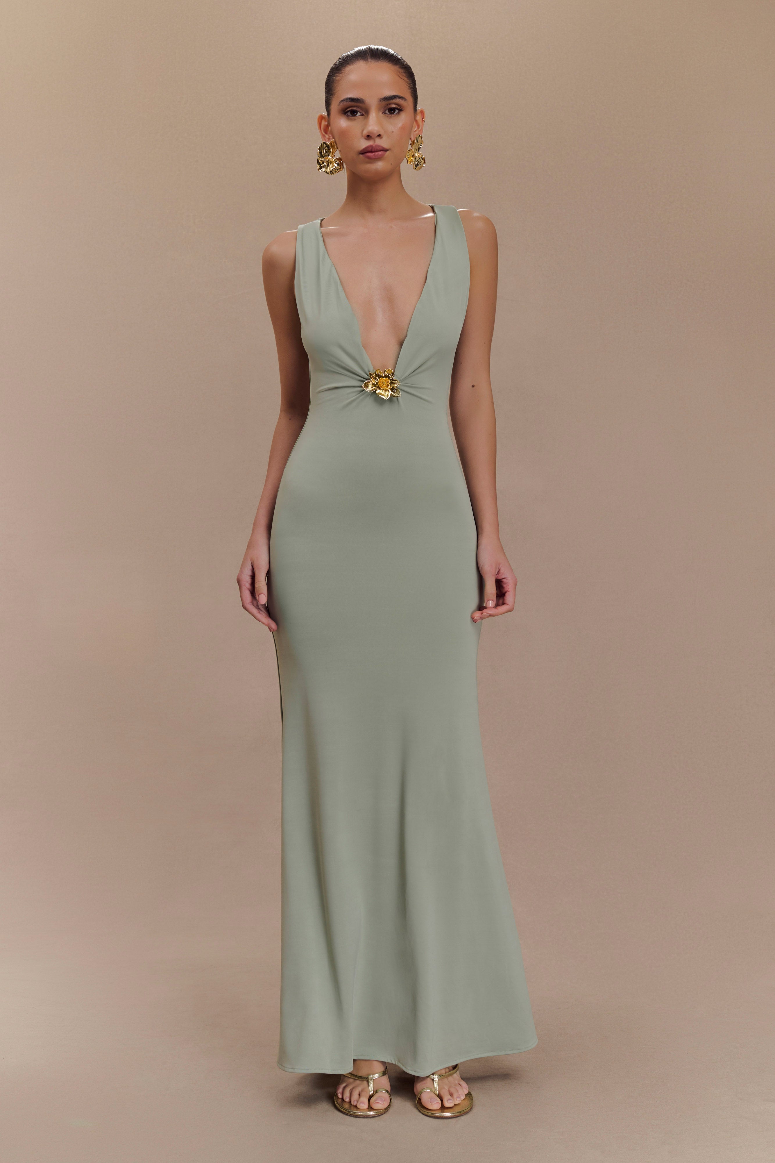 Beck Plunge Maxi Dress With Floral Hardware - Basil、mySite、solidvoid