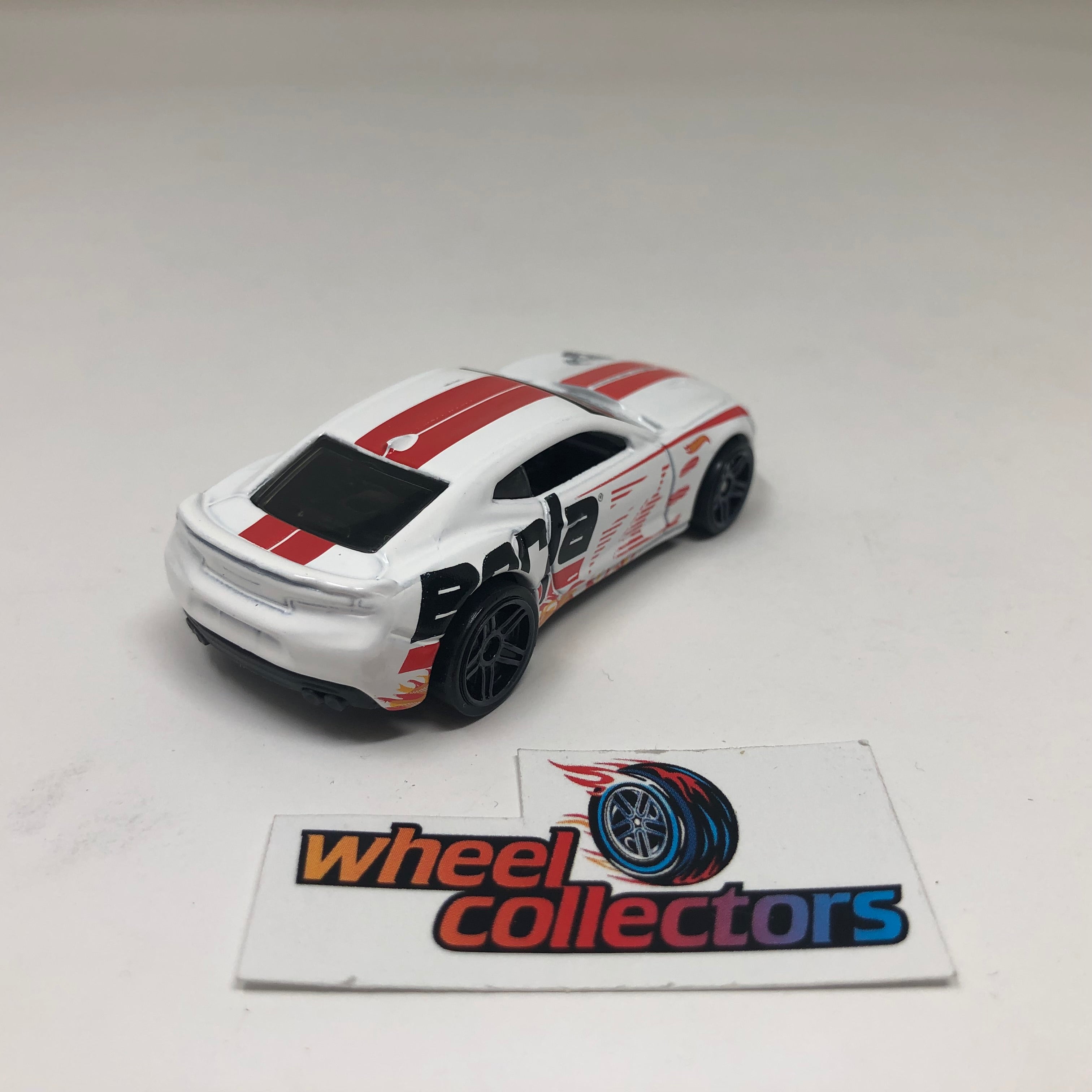 '16 Camaro SS * White * Hot Wheels Loose 1:64 Scale、mySite、hgirdovlk