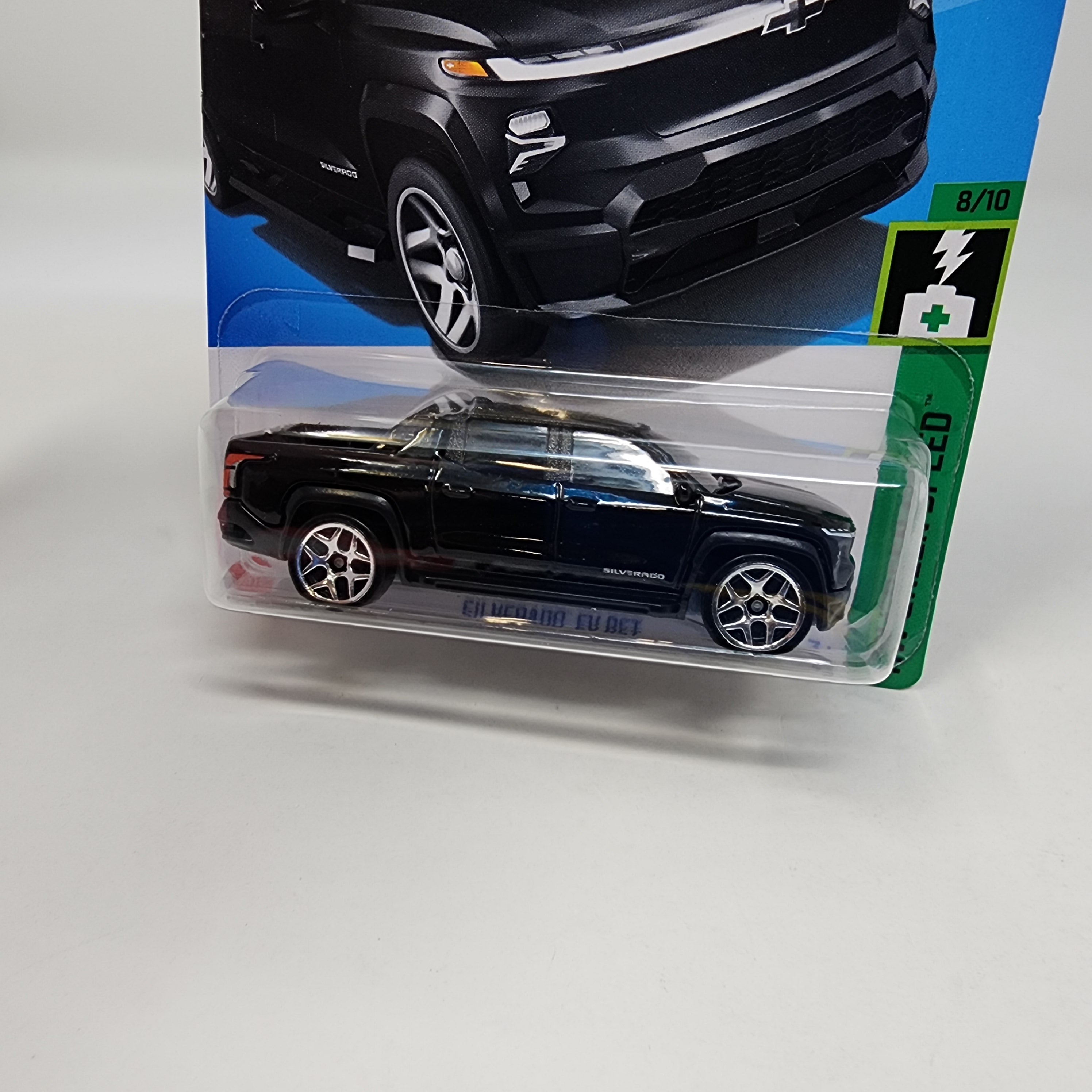 Silverado EV RST * BLACK * 2024 Hot Wheels Case Q、mySite、hgirdovlk